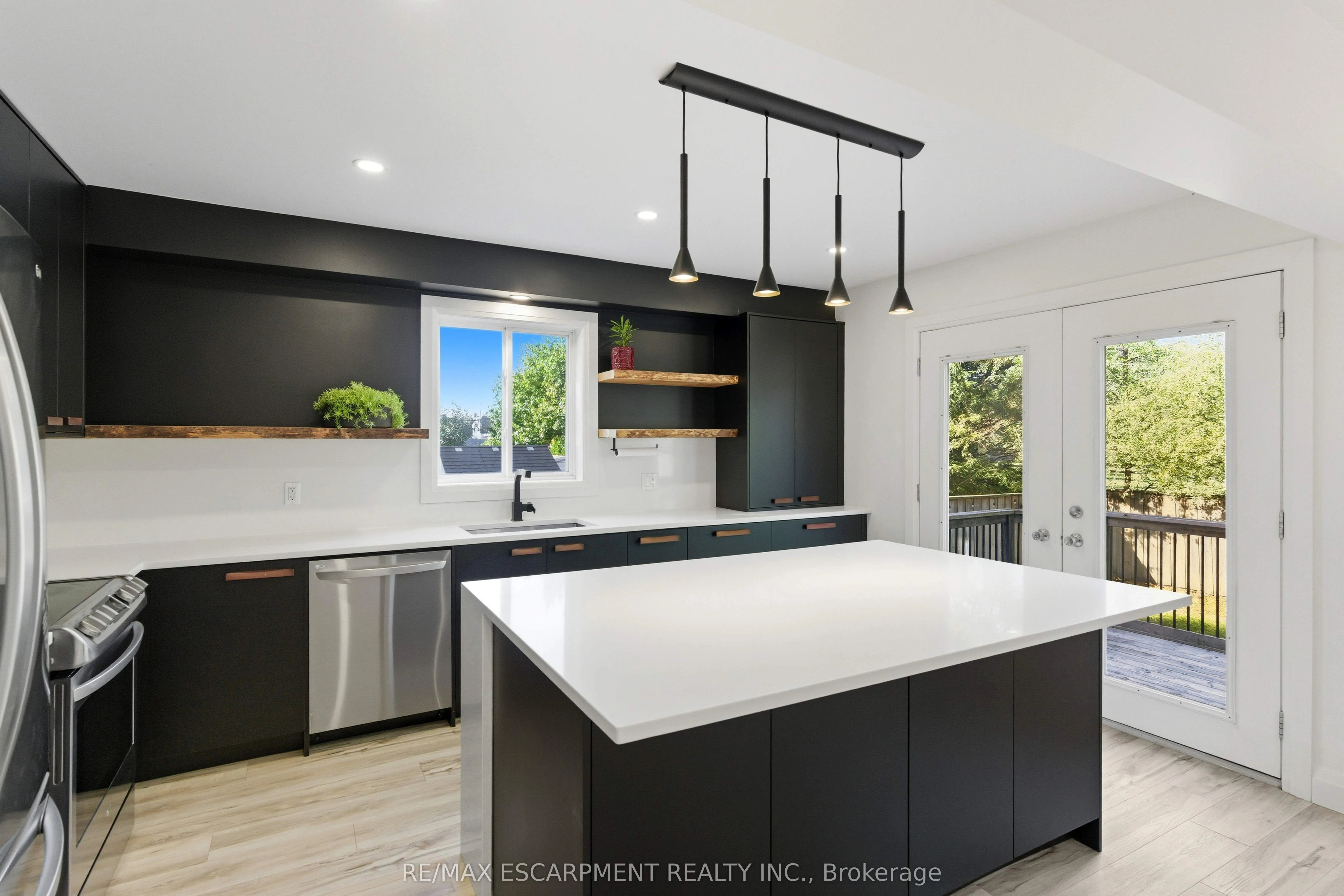 150 East 38th Street