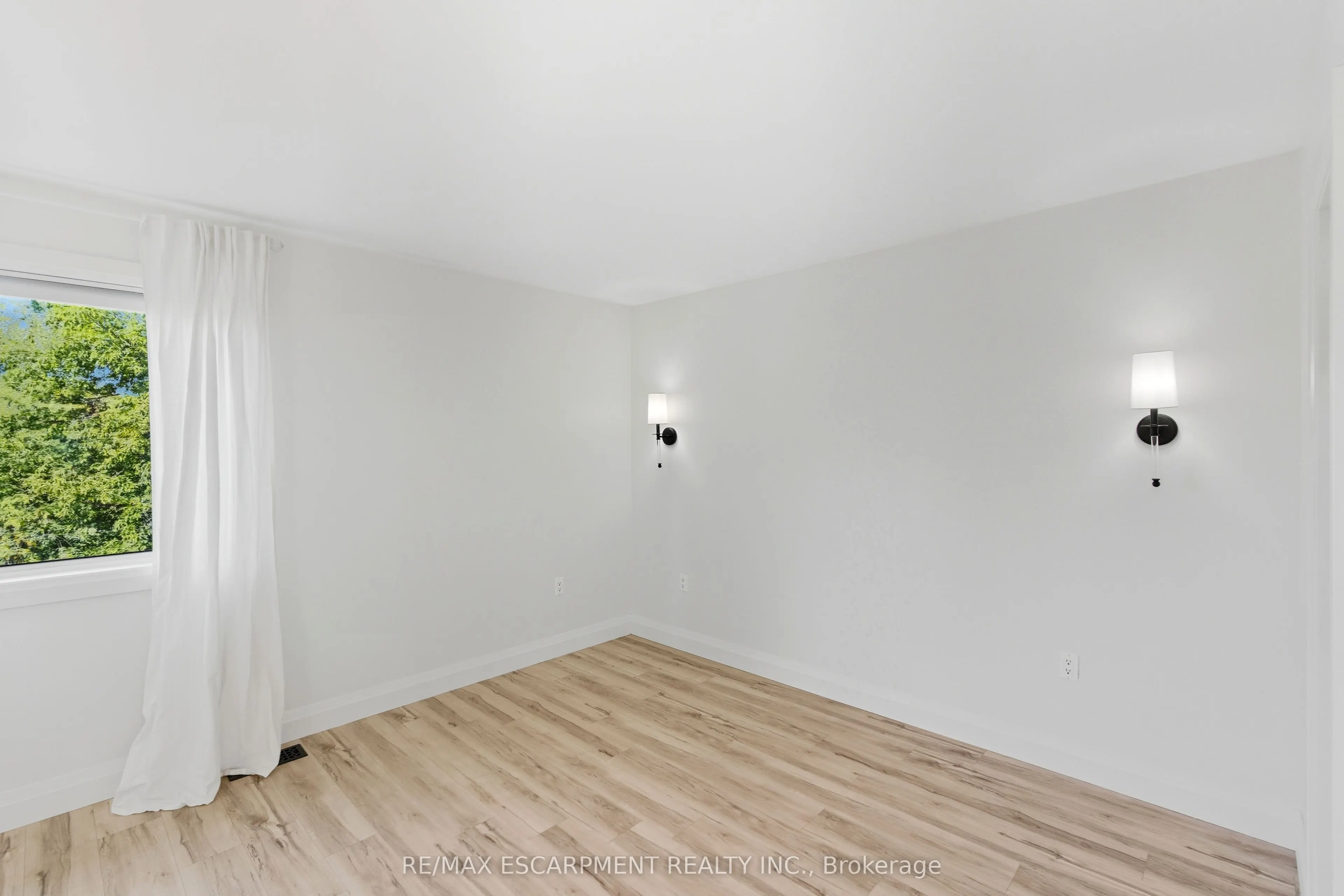 150 East 38th Street