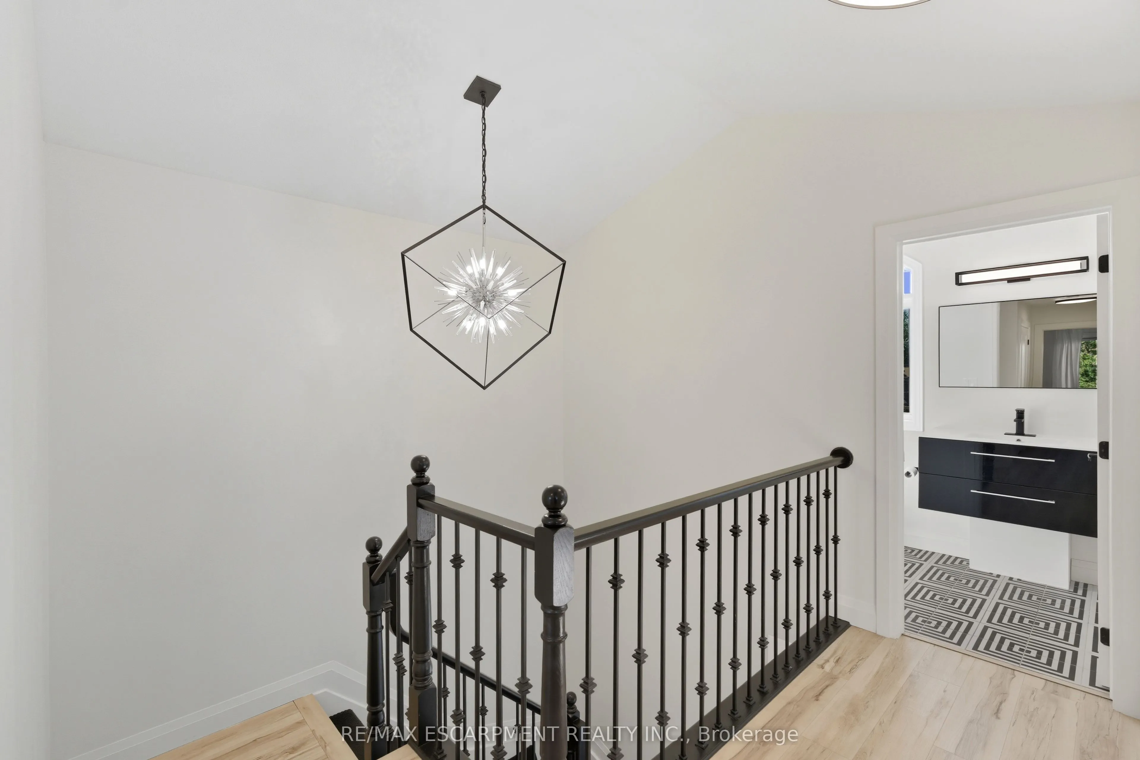150 East 38th Street