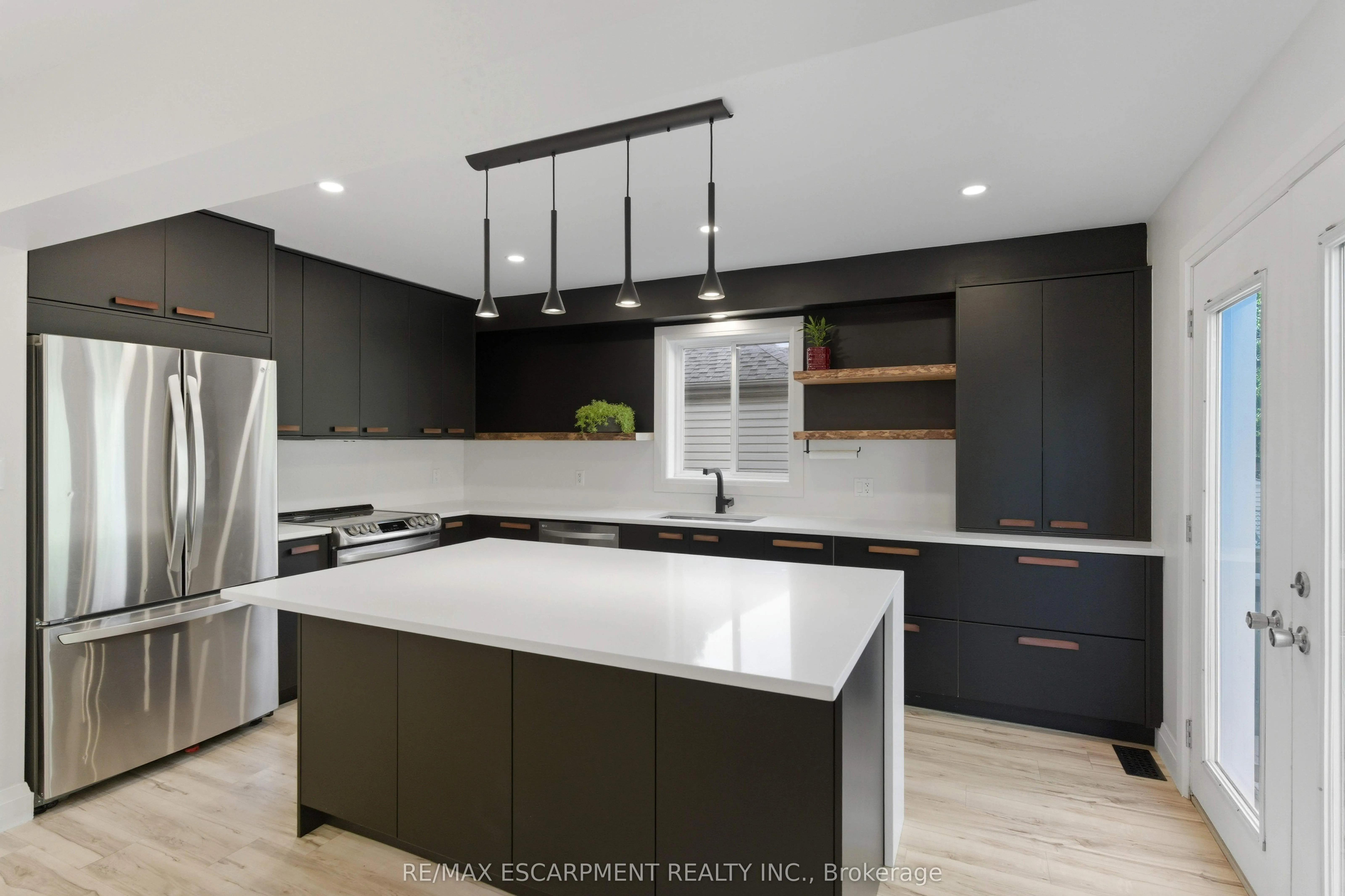 150 East 38th Street