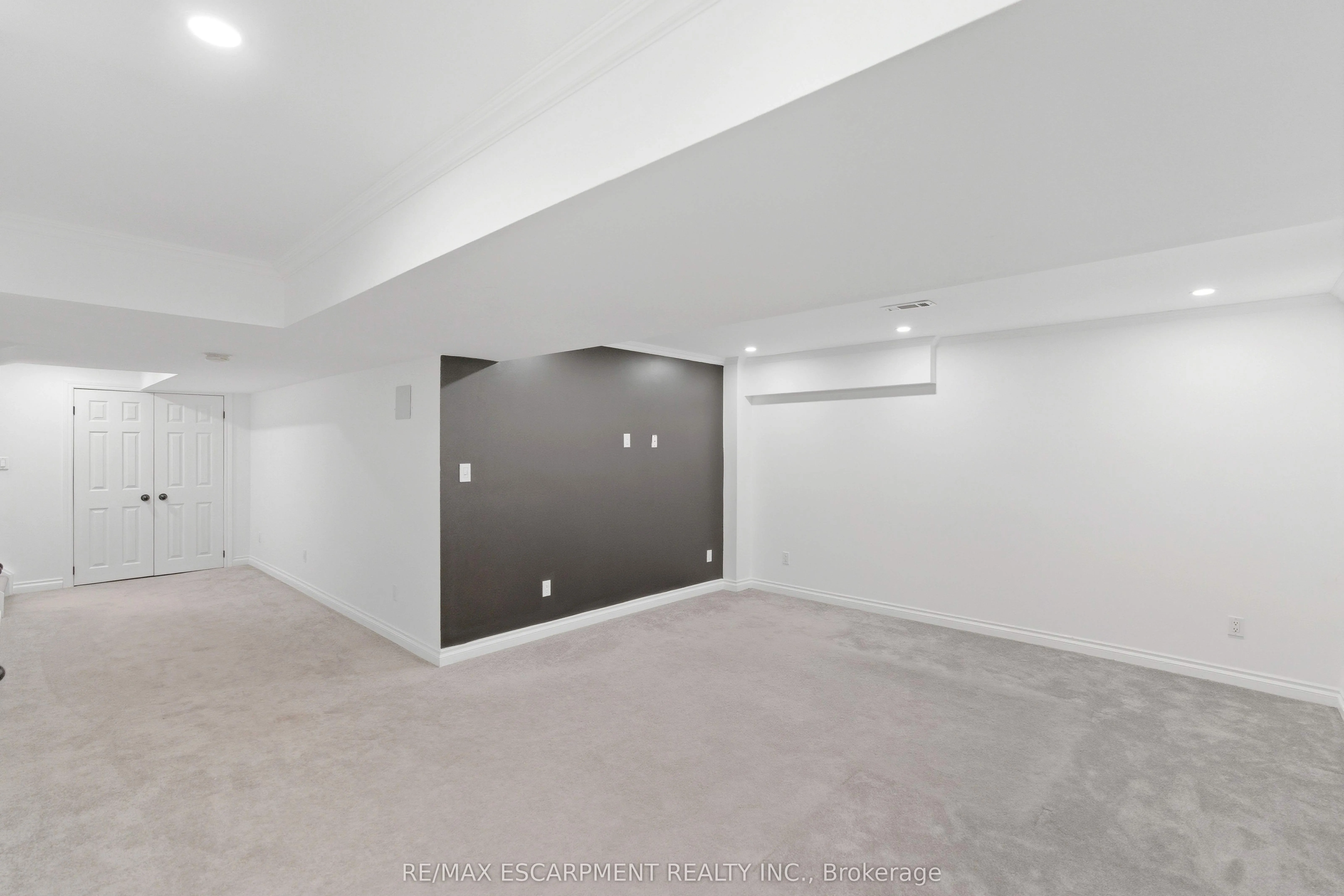 150 East 38th Street