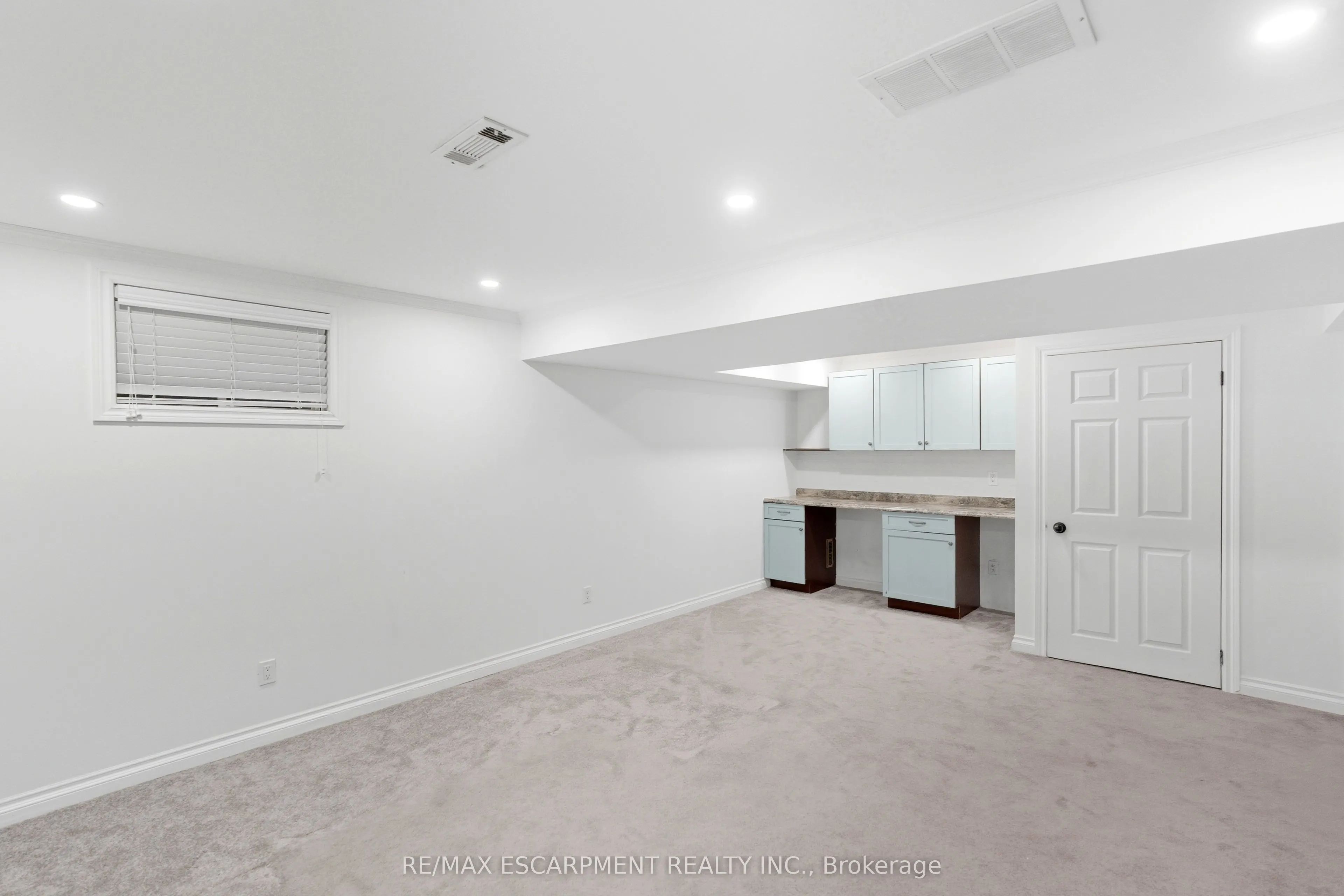 150 East 38th Street