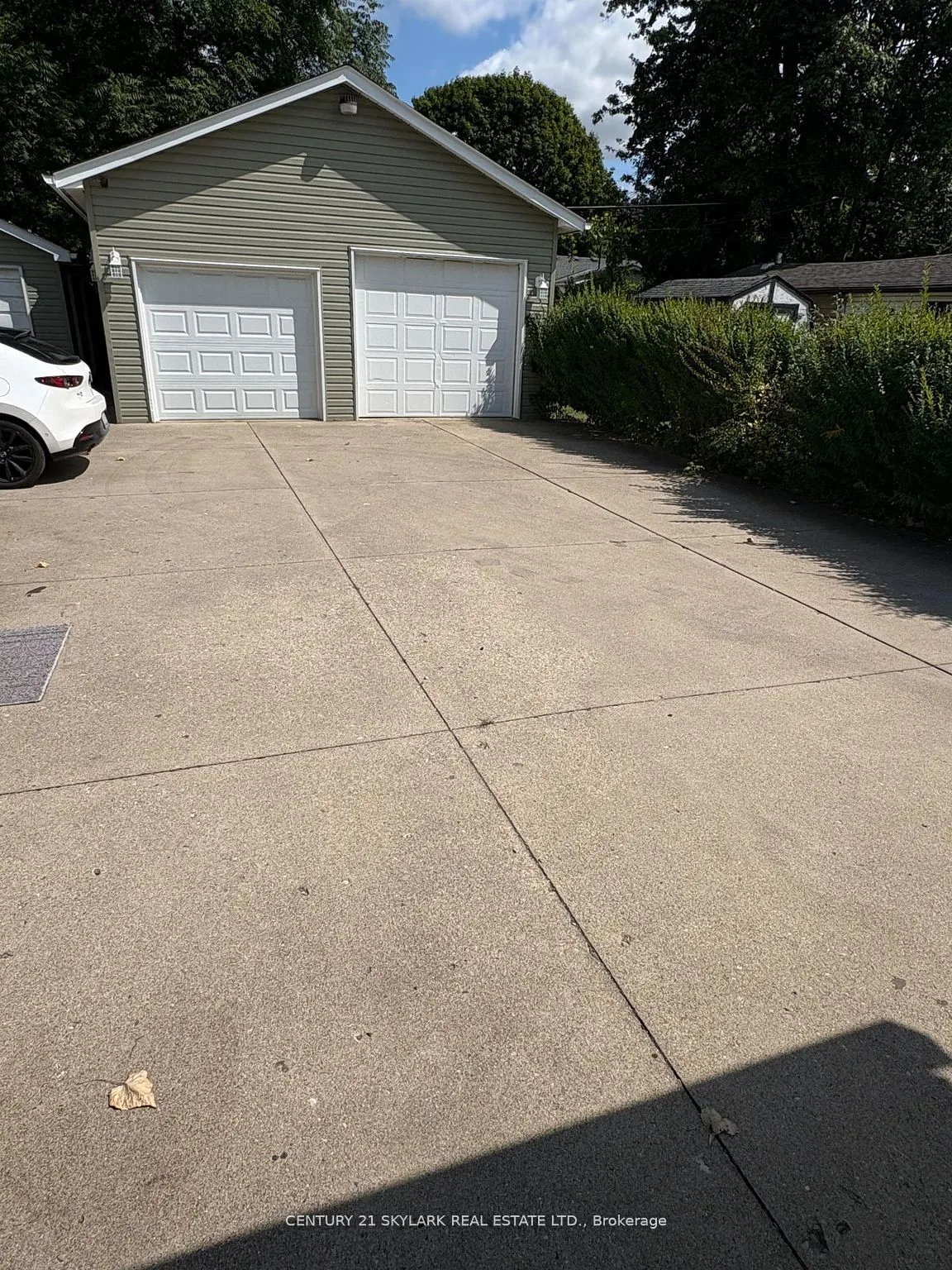 122 Boullee Street