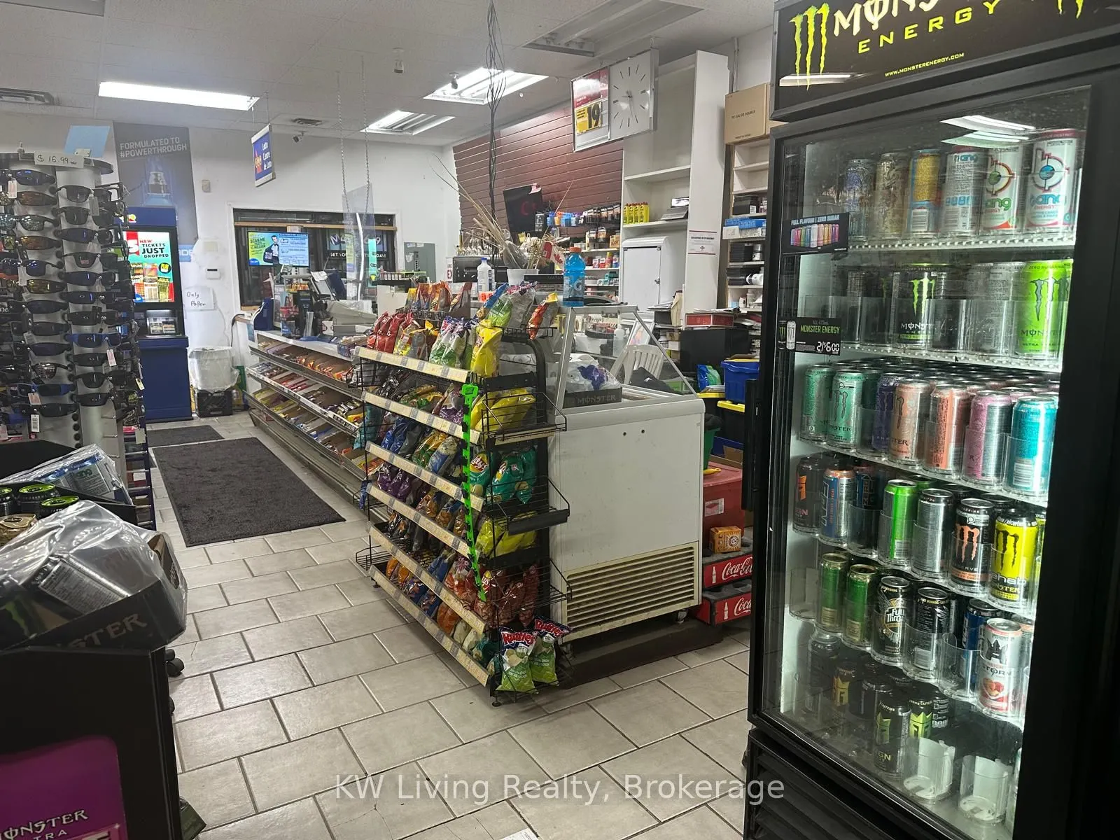 653 Parkill Road W
