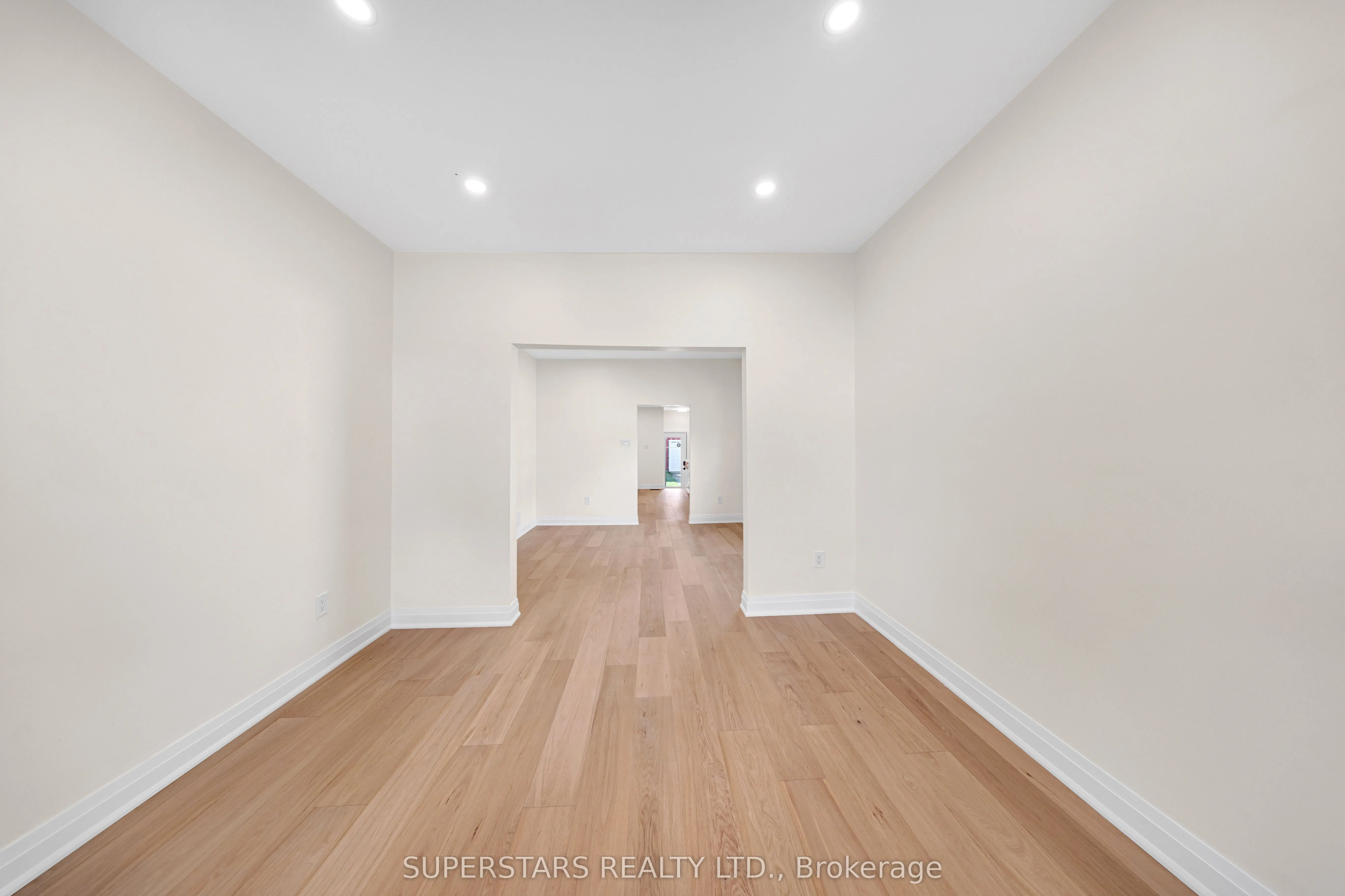 972 Dame Street