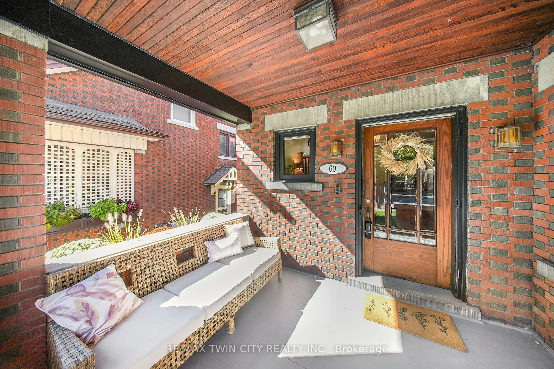 60 Heins Avenue
