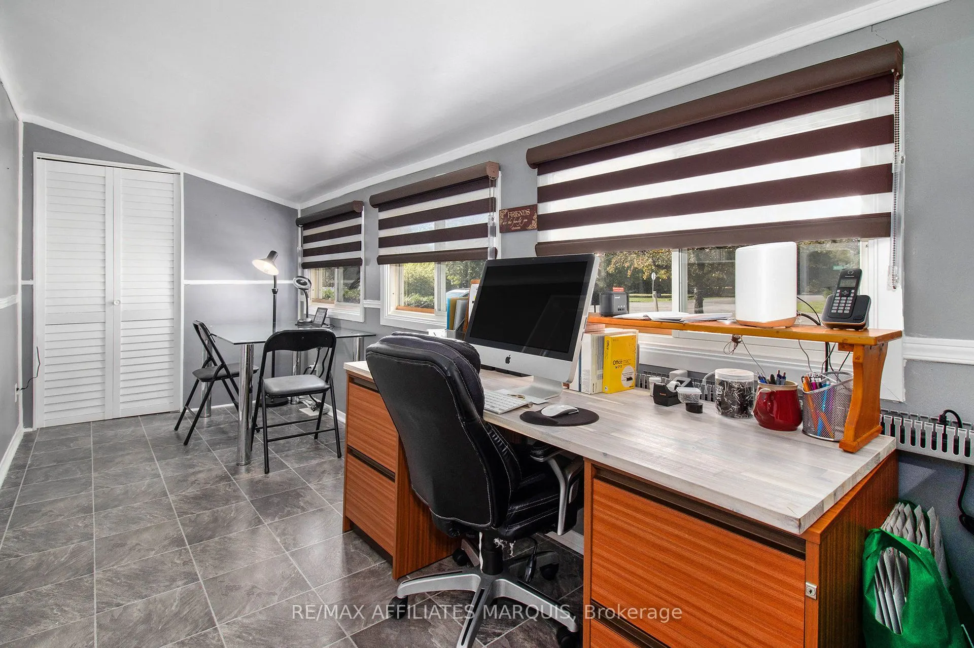 112 Sunset Drive