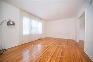 22 Cabot Place