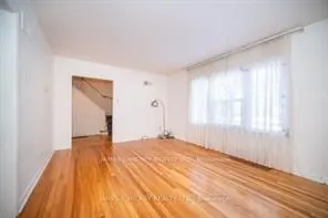 22 Cabot Place