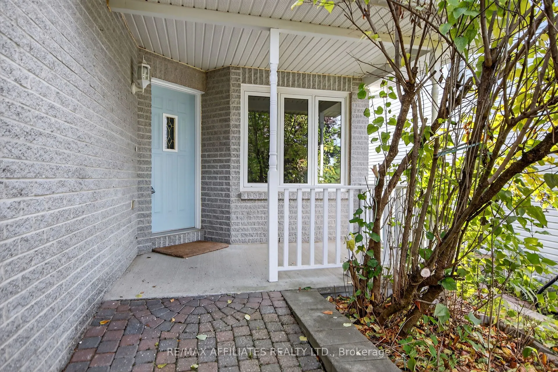 85 Alon Street