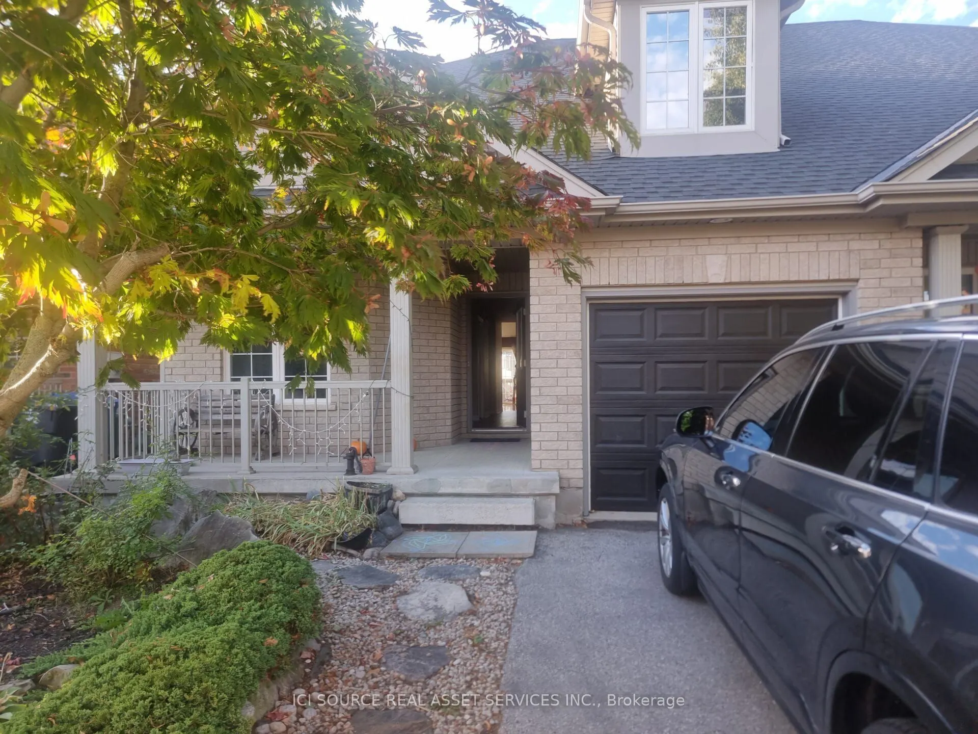 136 McArthur Crescent