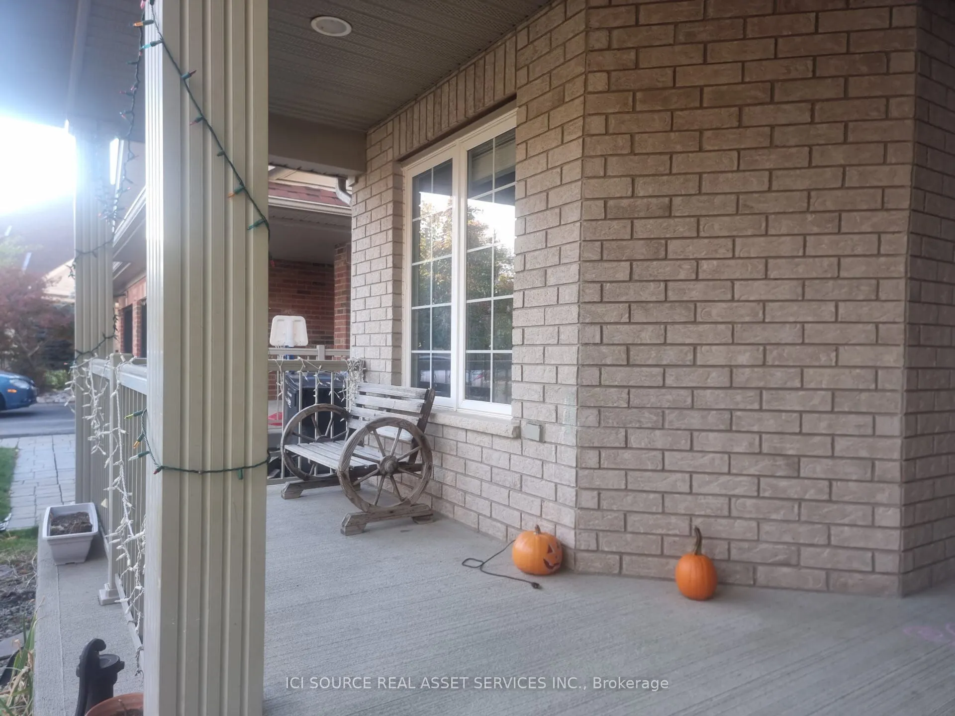136 McArthur Crescent