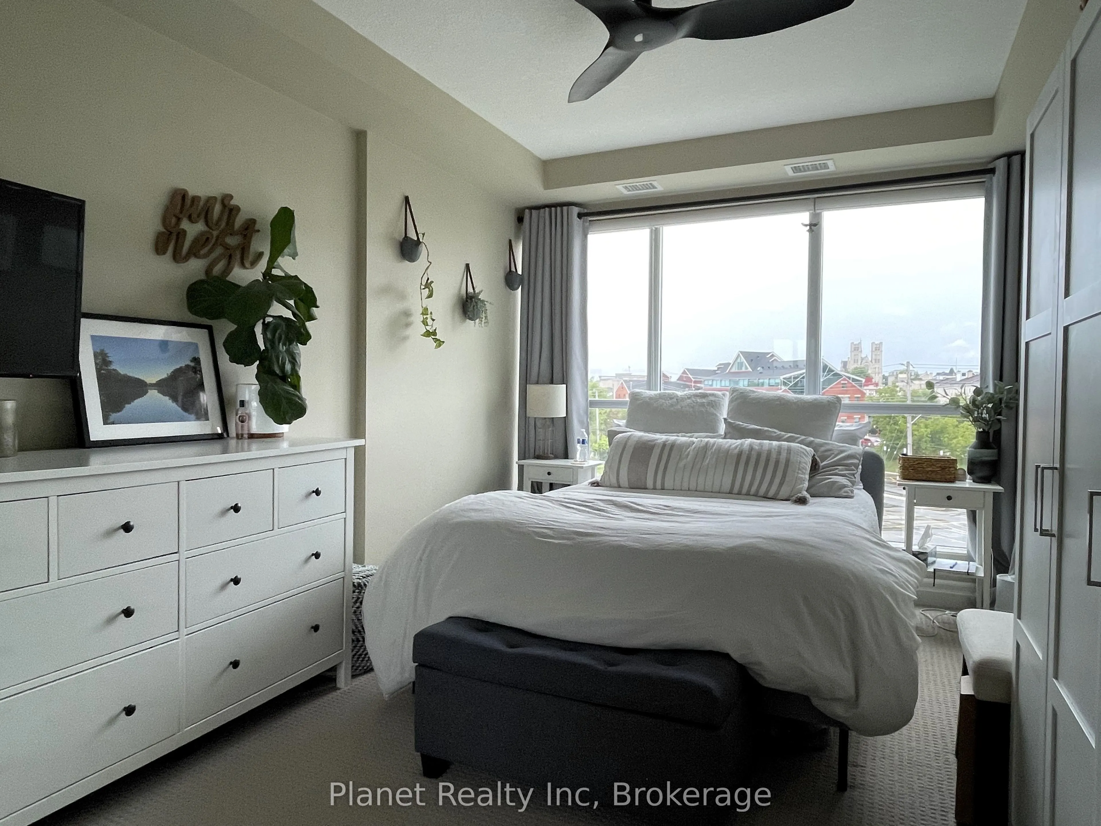 150 WELLINGTON Street E, #501