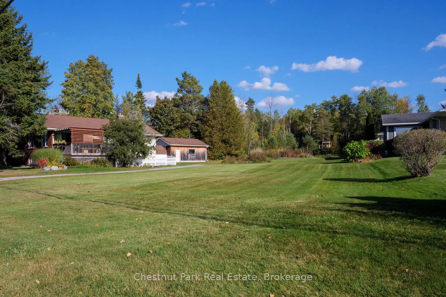 3573 East Bayshore Road