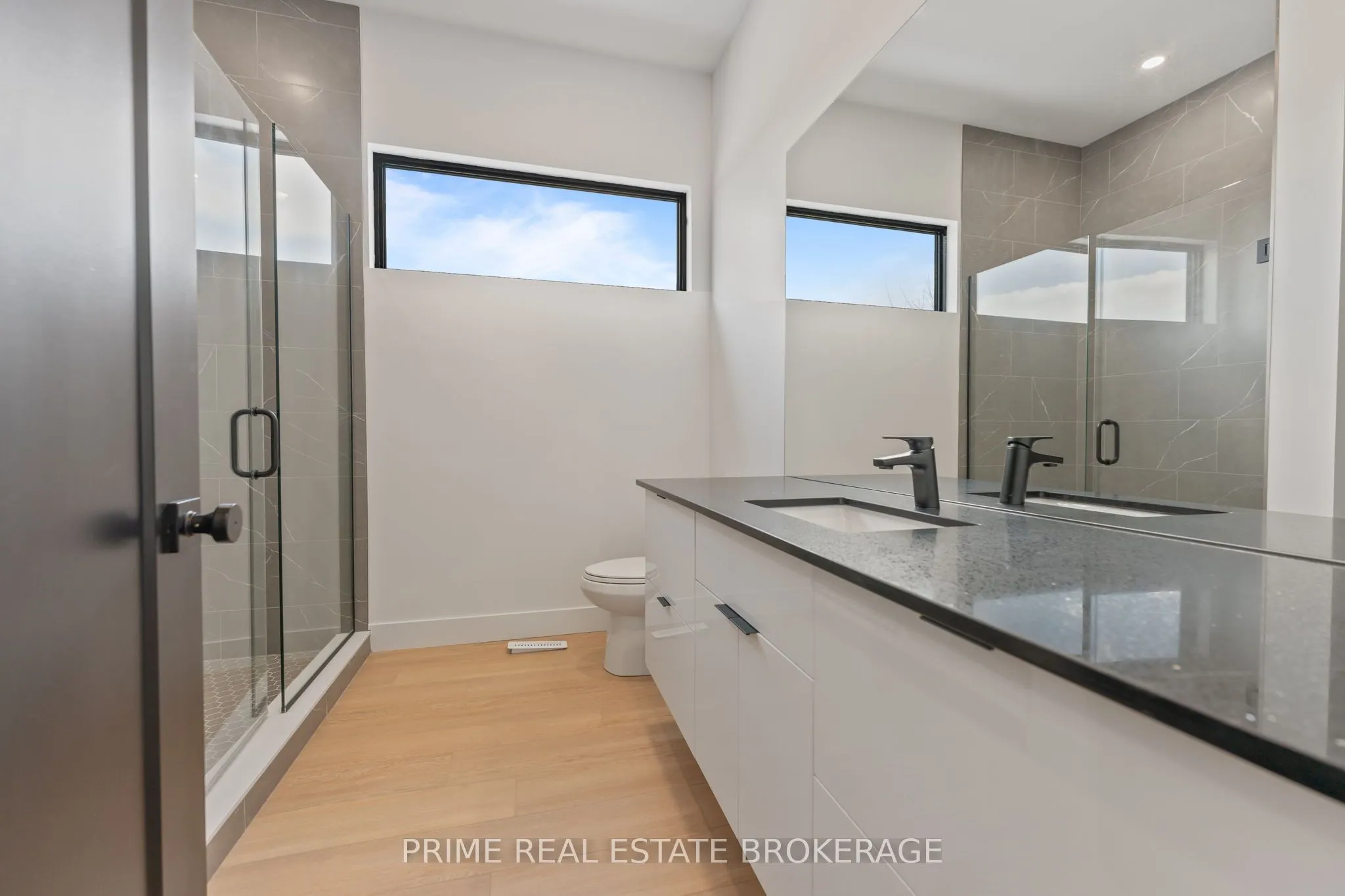 417 Baseline Road E