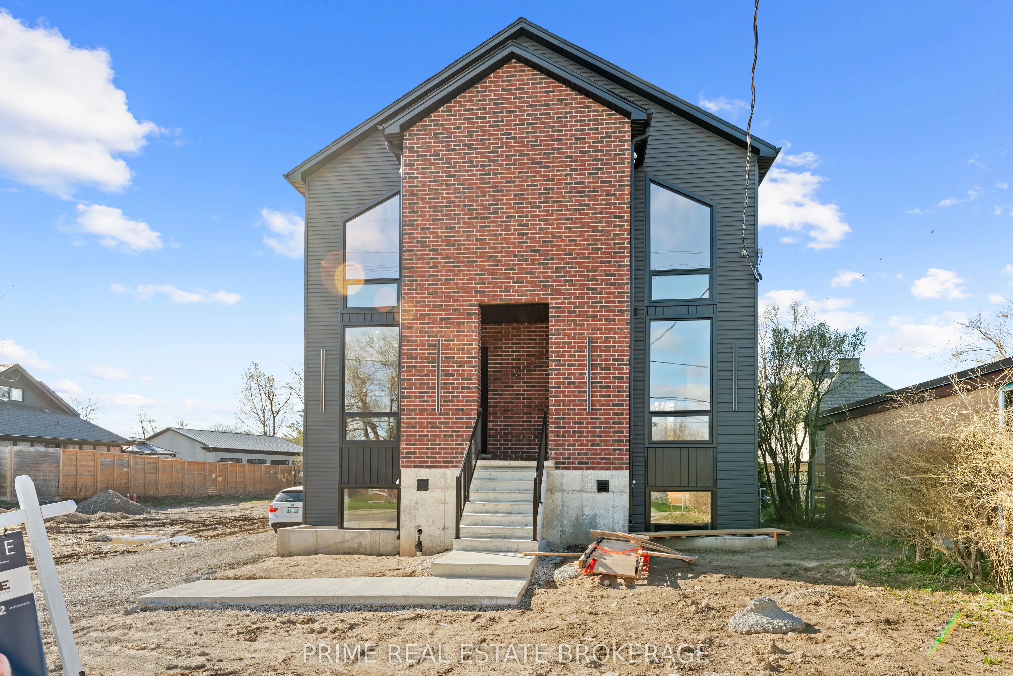 417 Baseline Road E