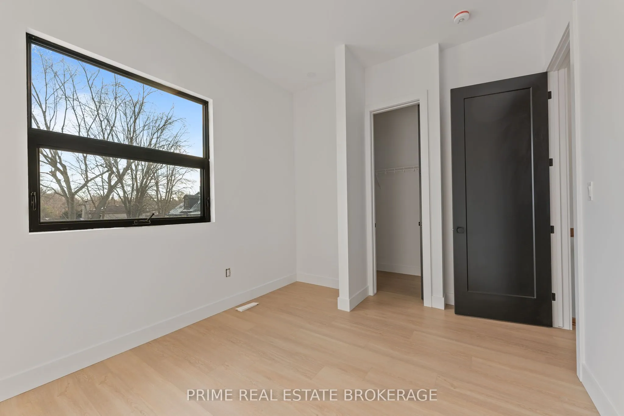 417 Baseline Road E