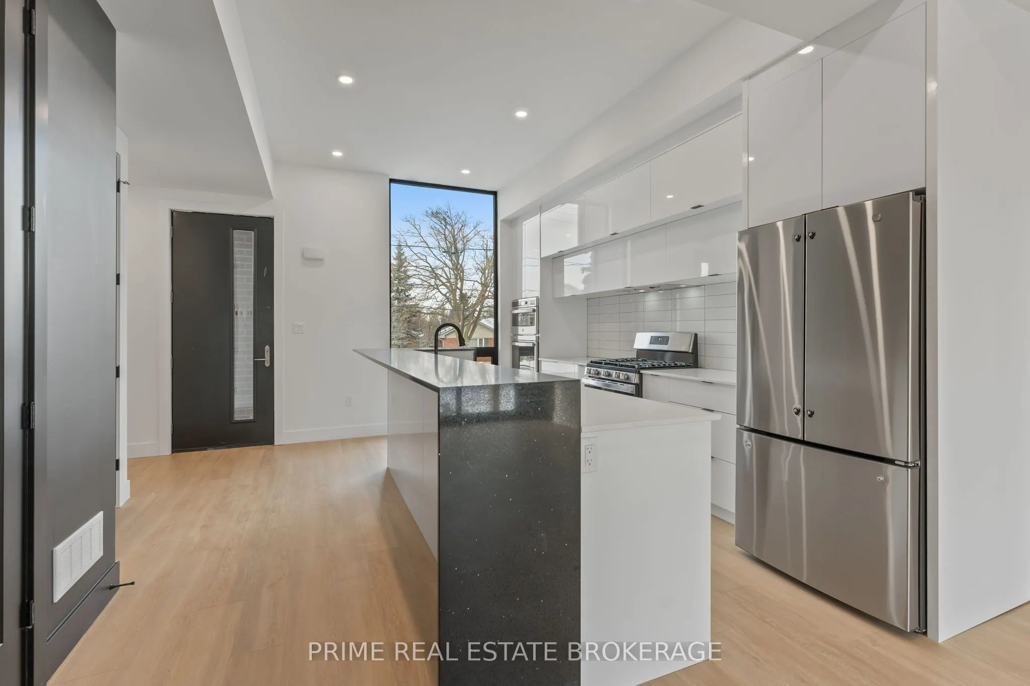 417 Baseline Road E