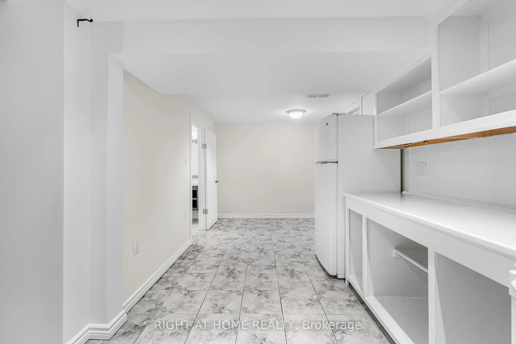 6874 Waters Avenue, #Lower