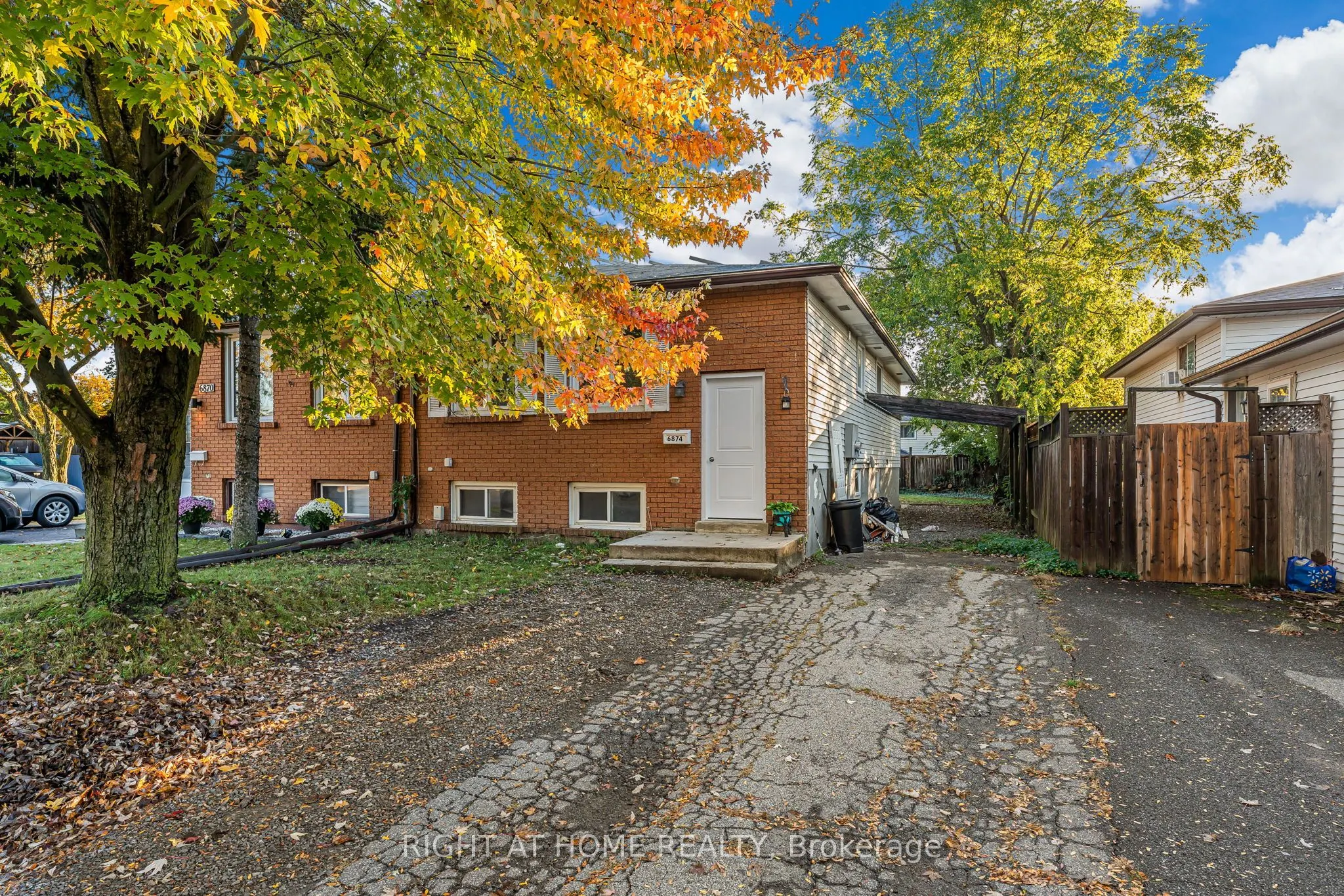 6874 Waters Avenue, #Lower