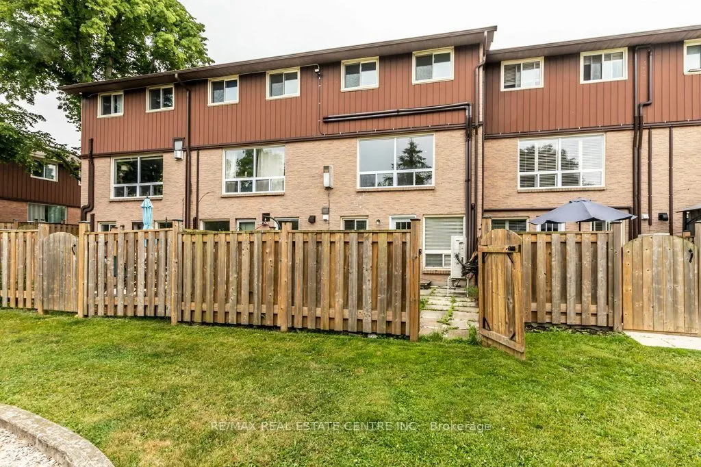 66 Summercrest Drive, #3