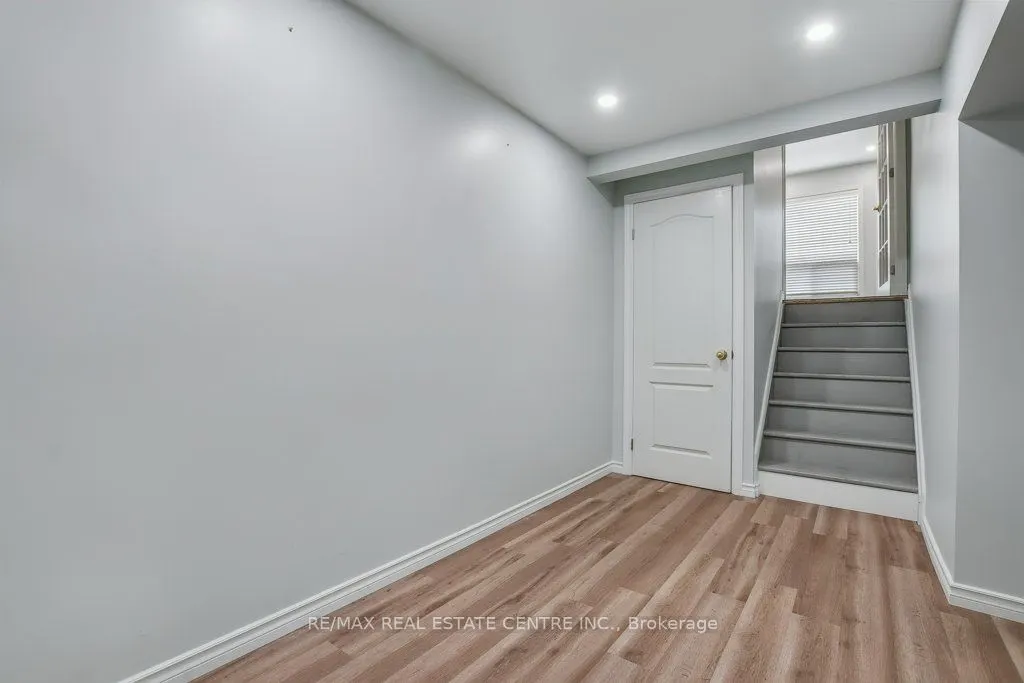 66 Summercrest Drive, #3