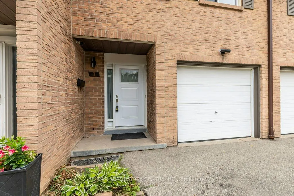 66 Summercrest Drive, #3