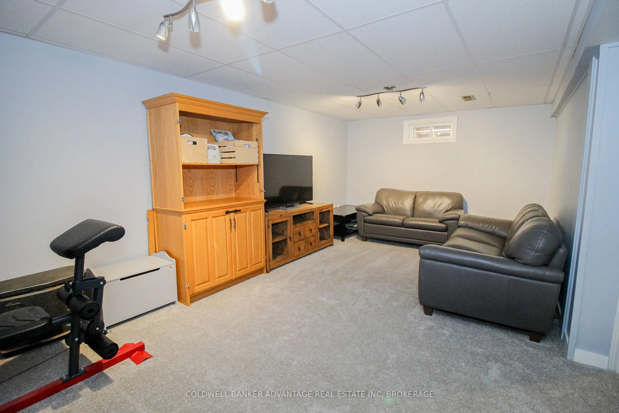 42 Newleaf Crescent