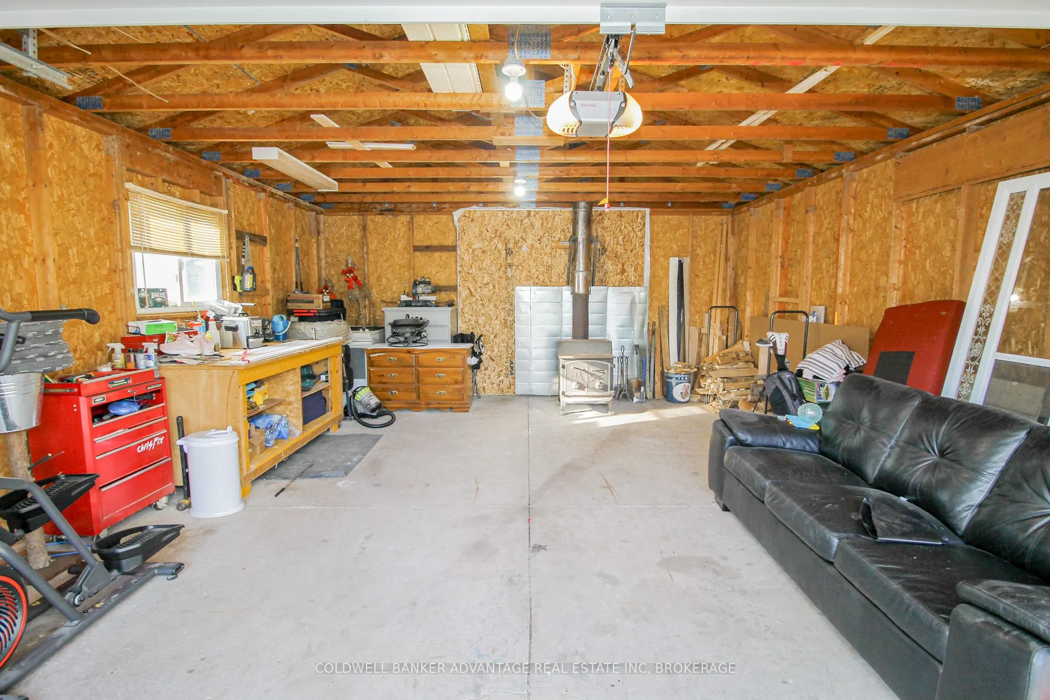 42 Newleaf Crescent