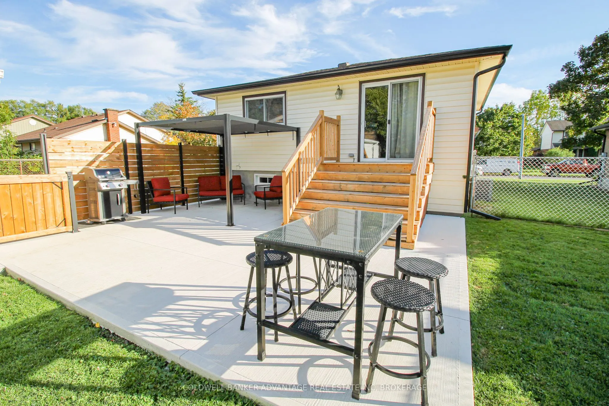42 Newleaf Crescent