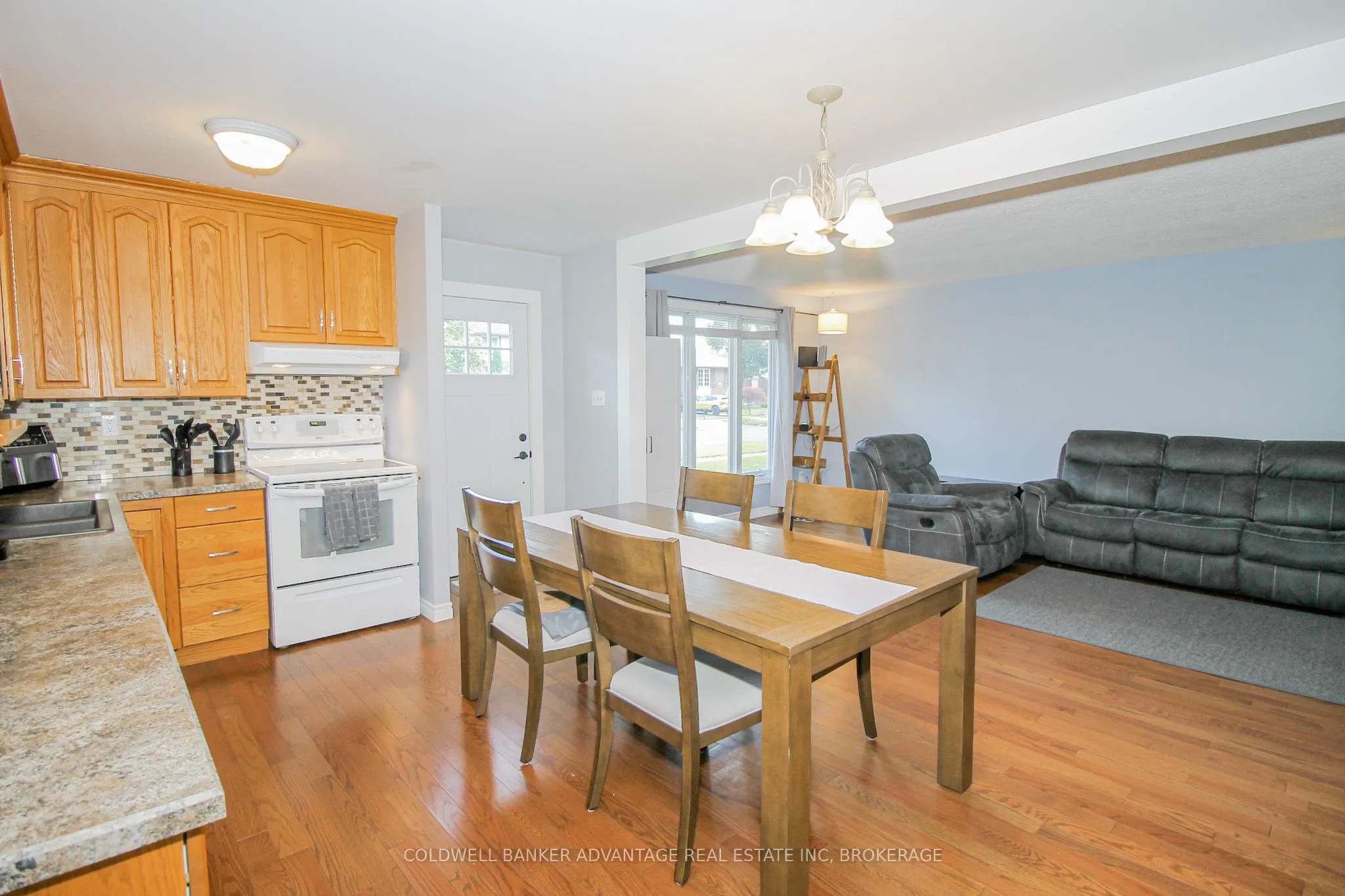 42 Newleaf Crescent