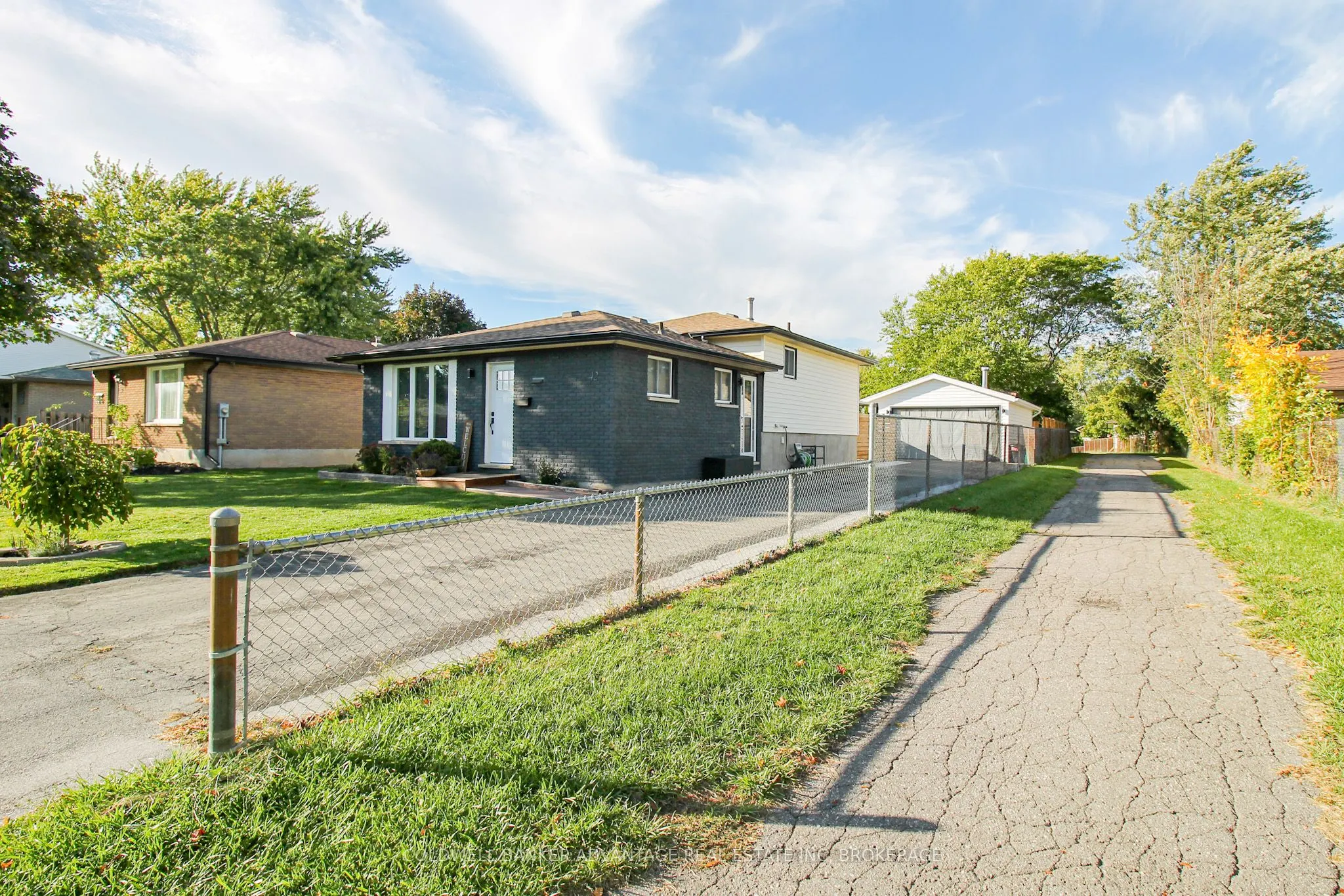 42 Newleaf Crescent