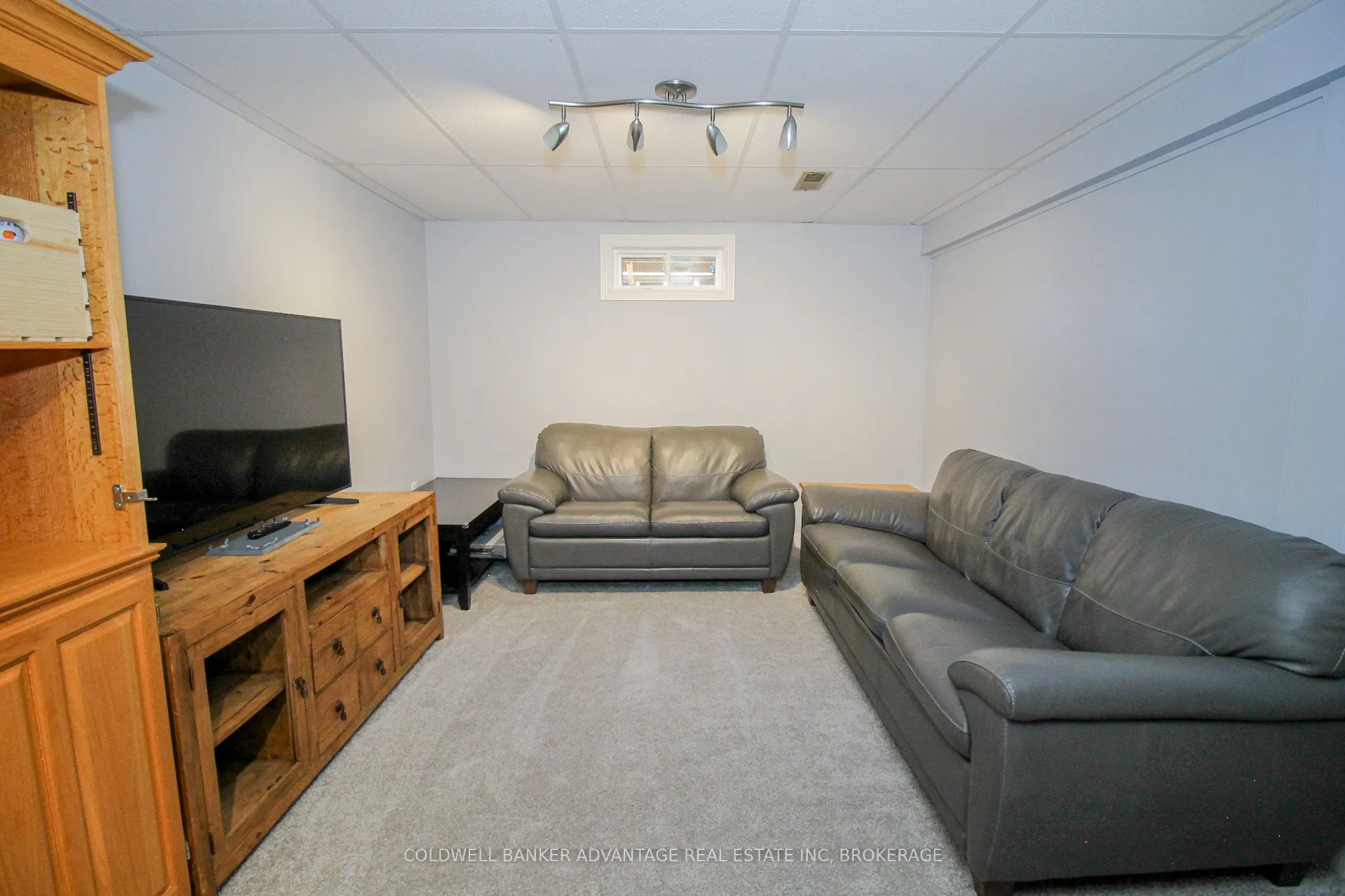 42 Newleaf Crescent