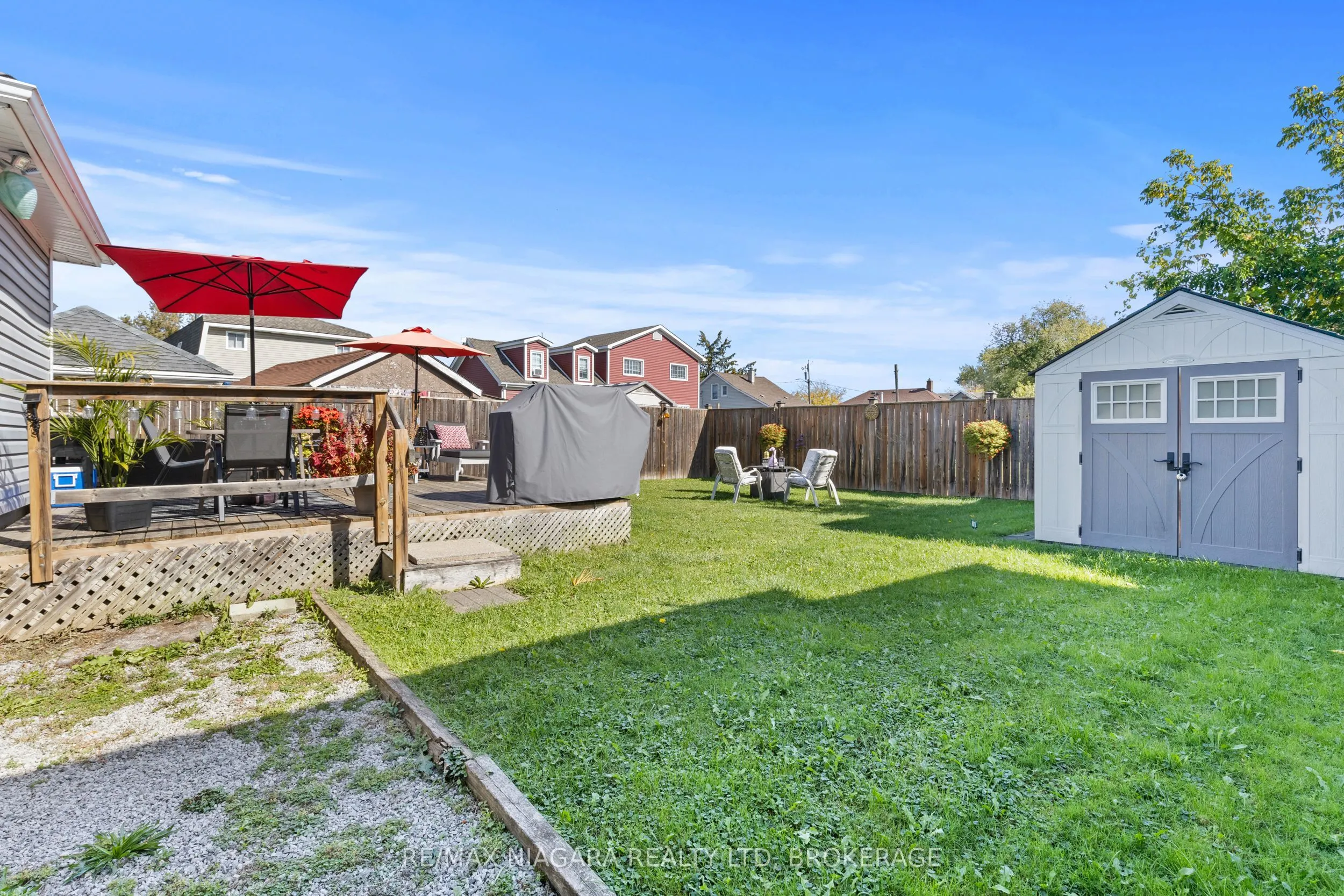 35 Leeper Street