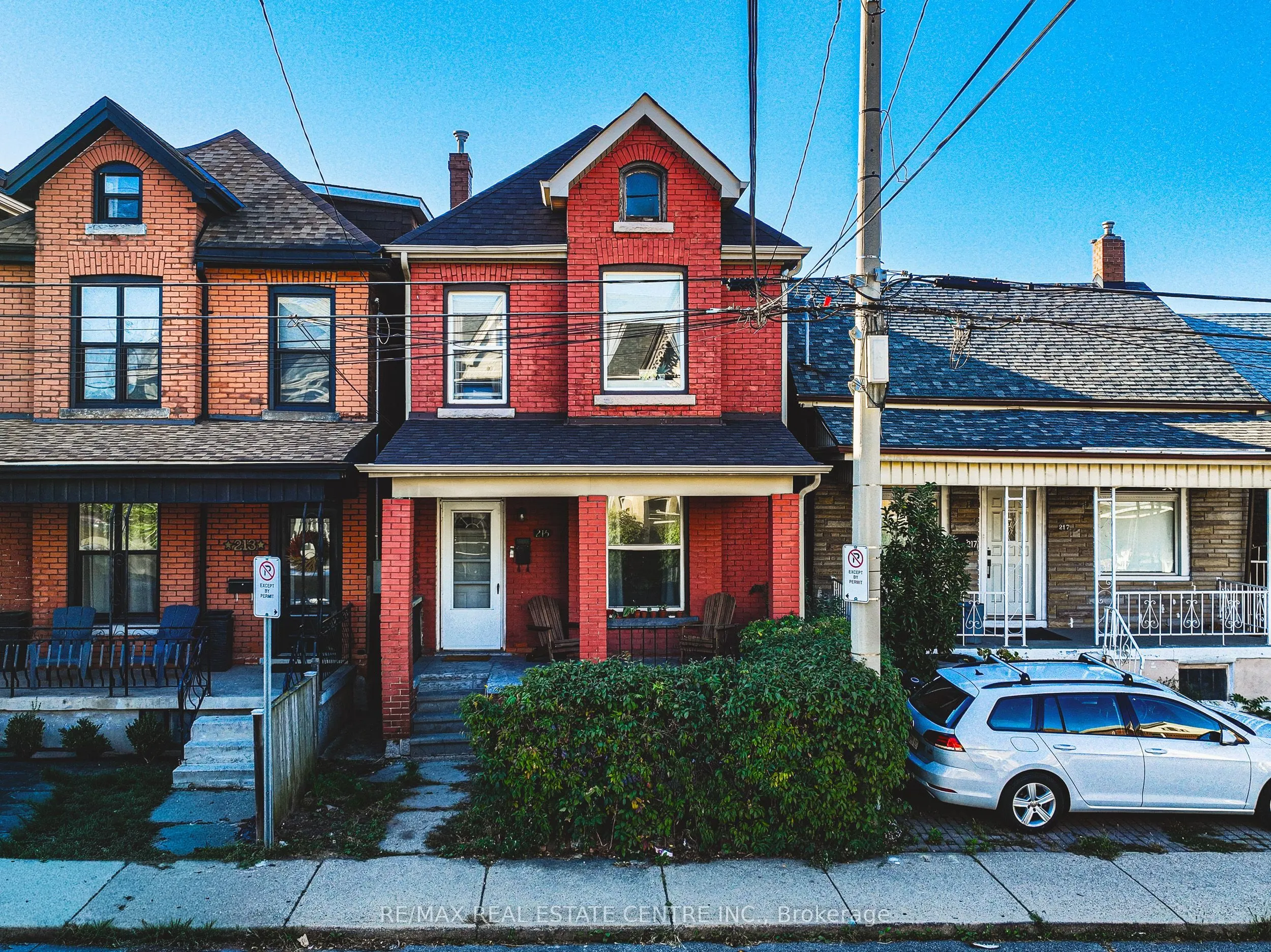 215 Mary Street