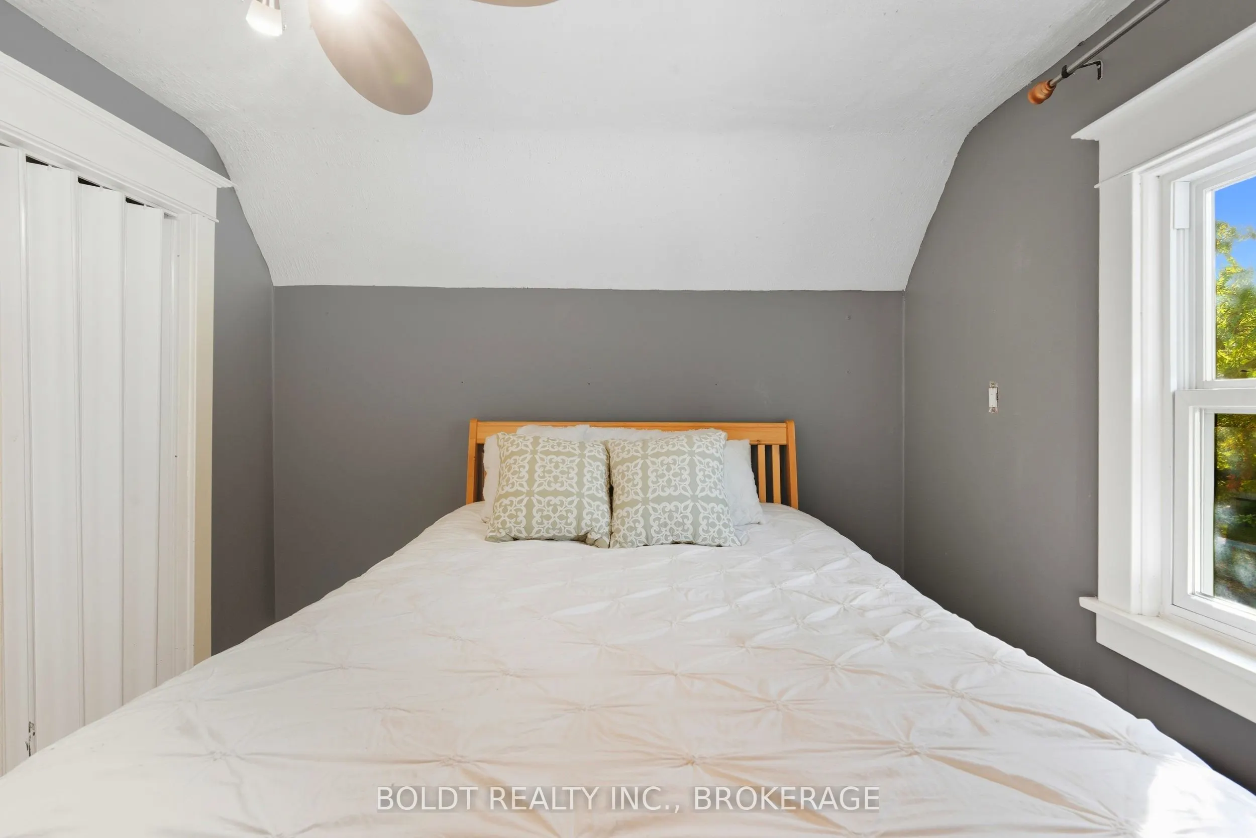 26 Currie Street