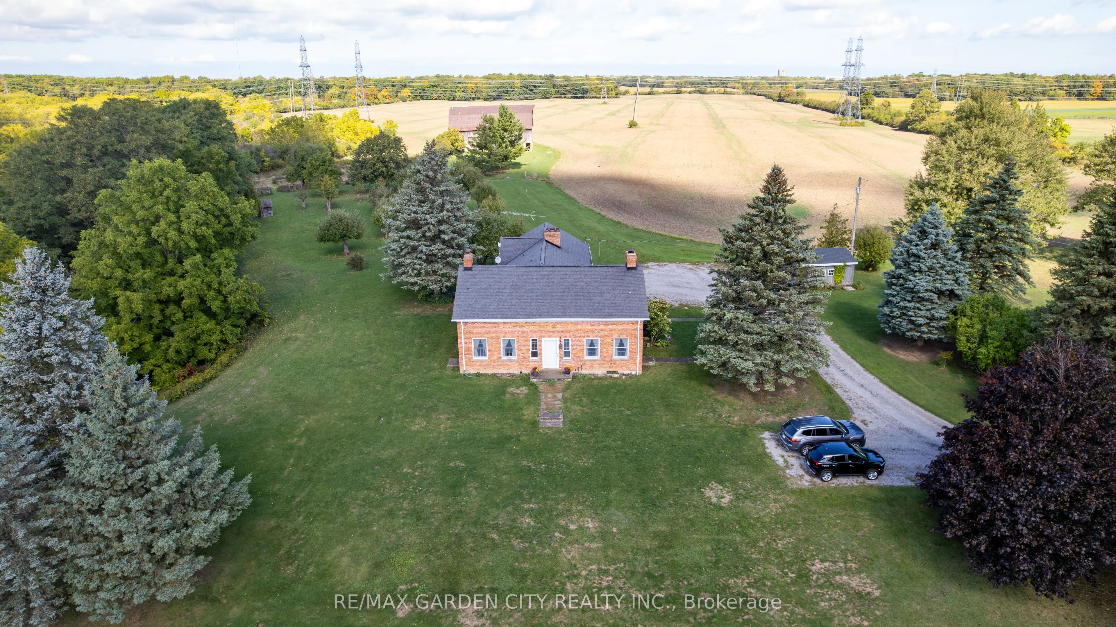 2432 Seburn Road
