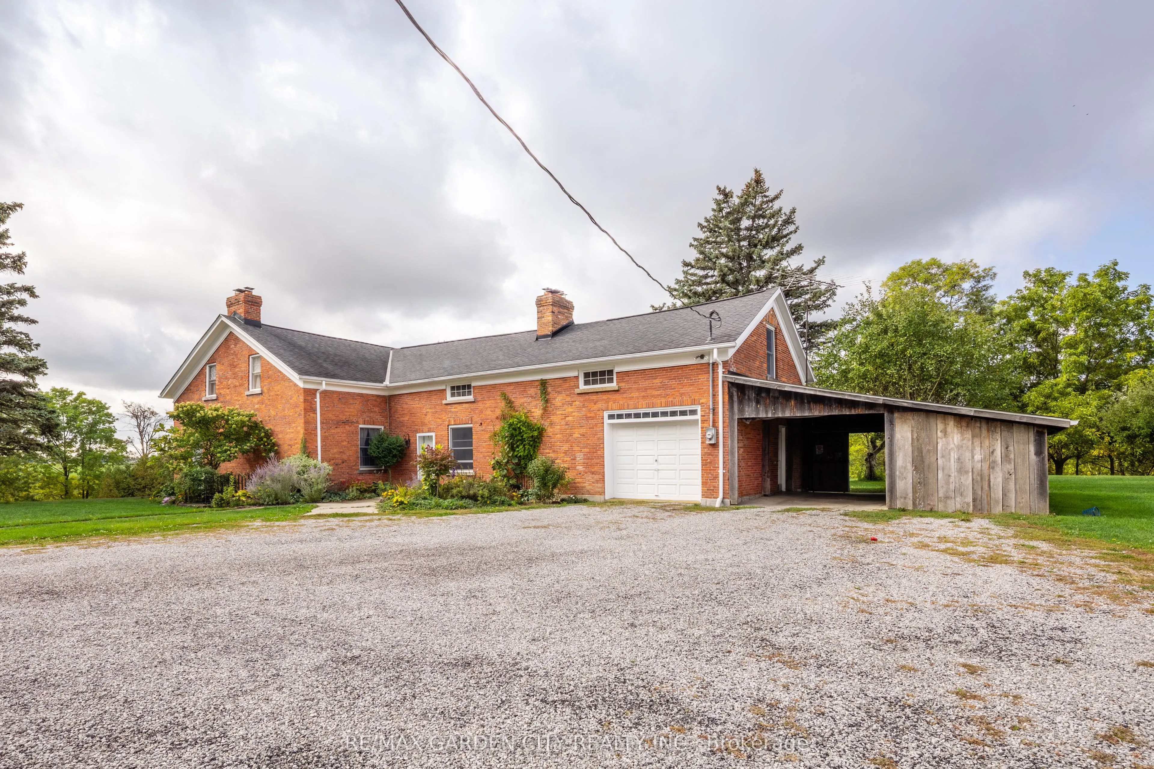 2432 Seburn Road