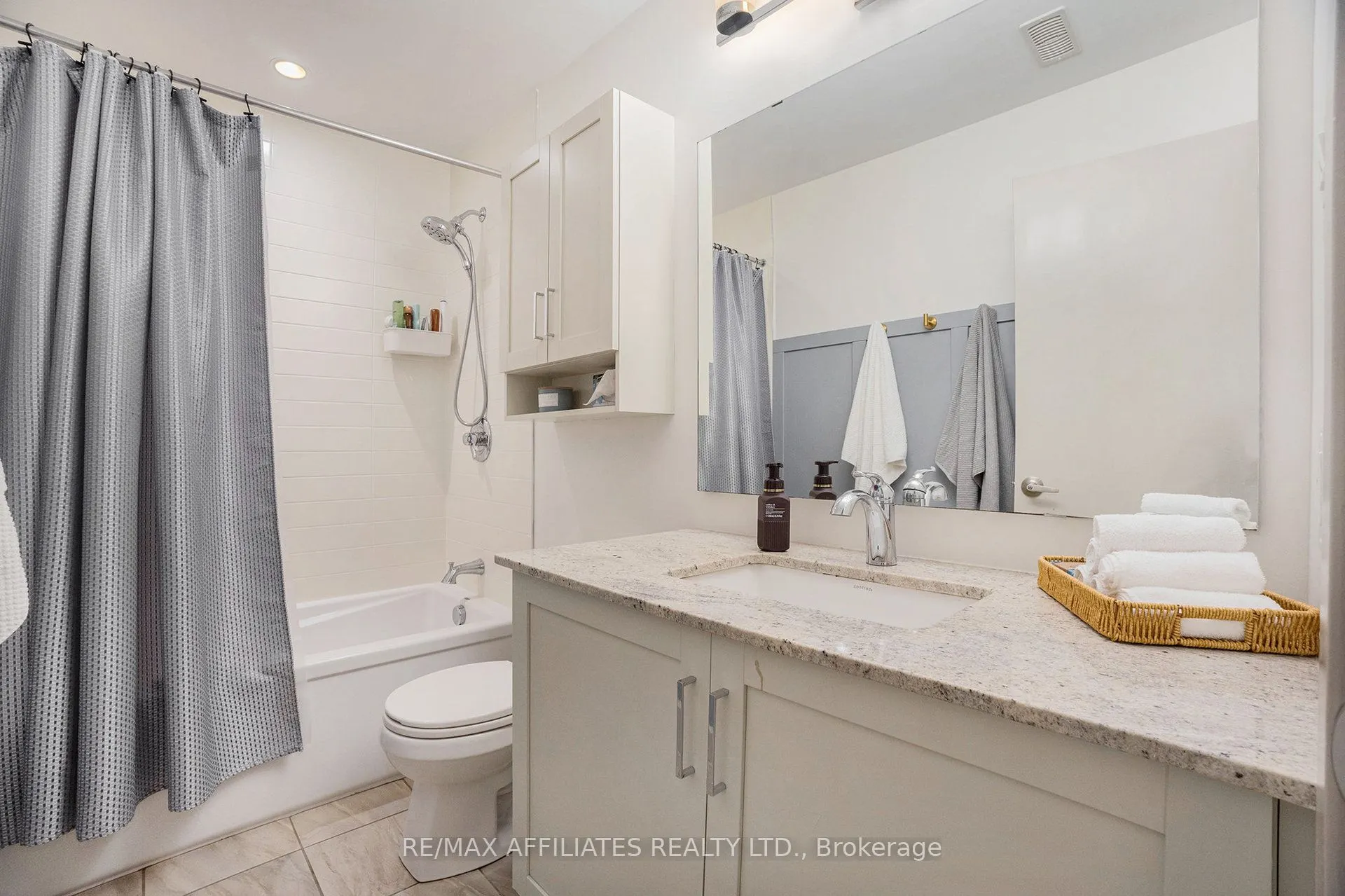 52 Bergeron Private, #16