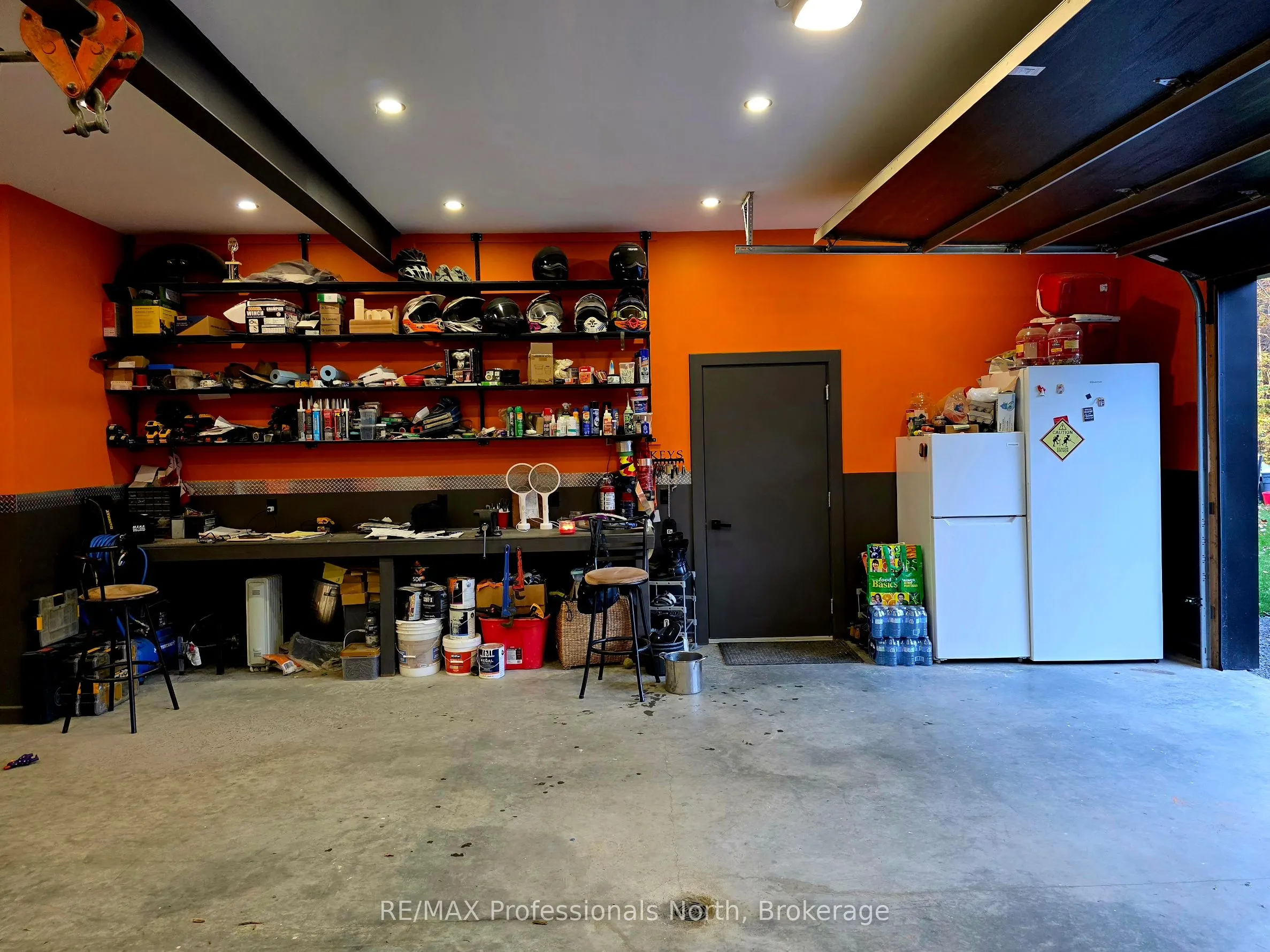816 Second Avenue