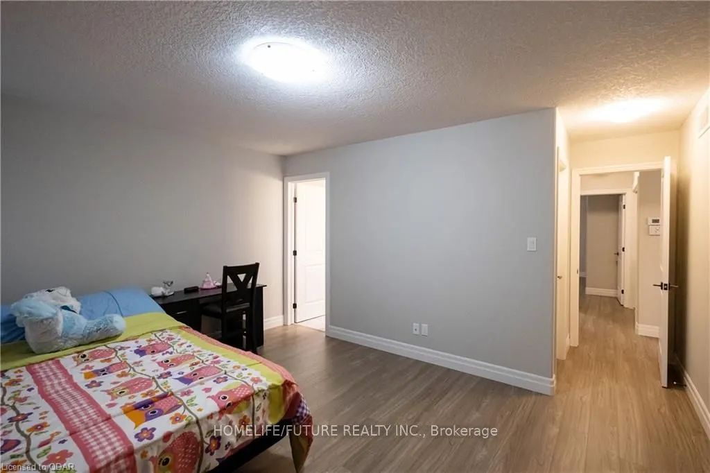 43 Chelford Crescent