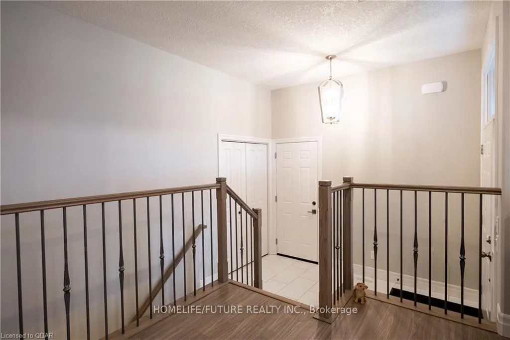 43 Chelford Crescent