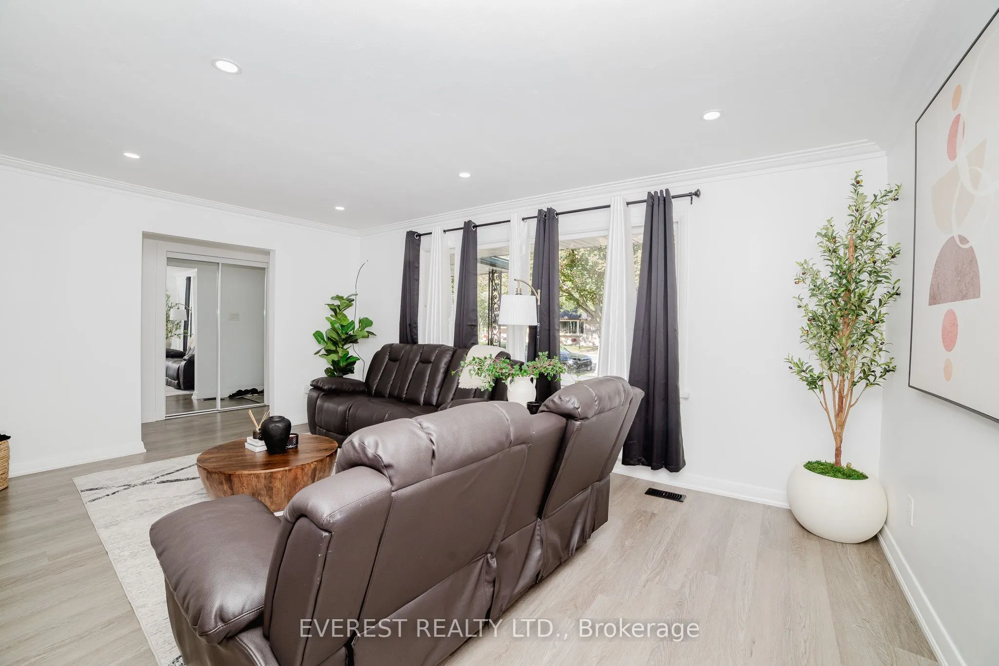225 Woodhaven Road
