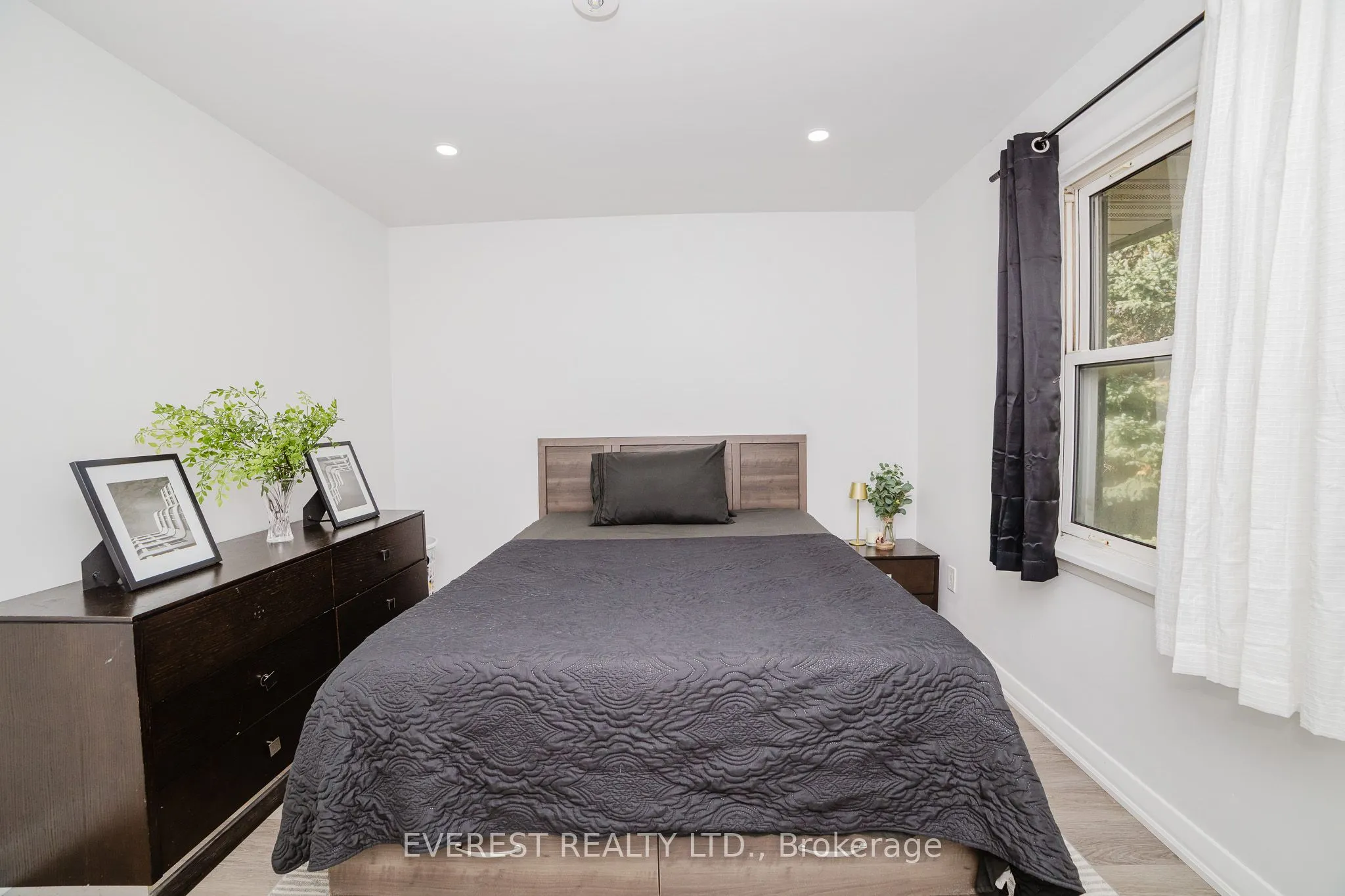 225 Woodhaven Road