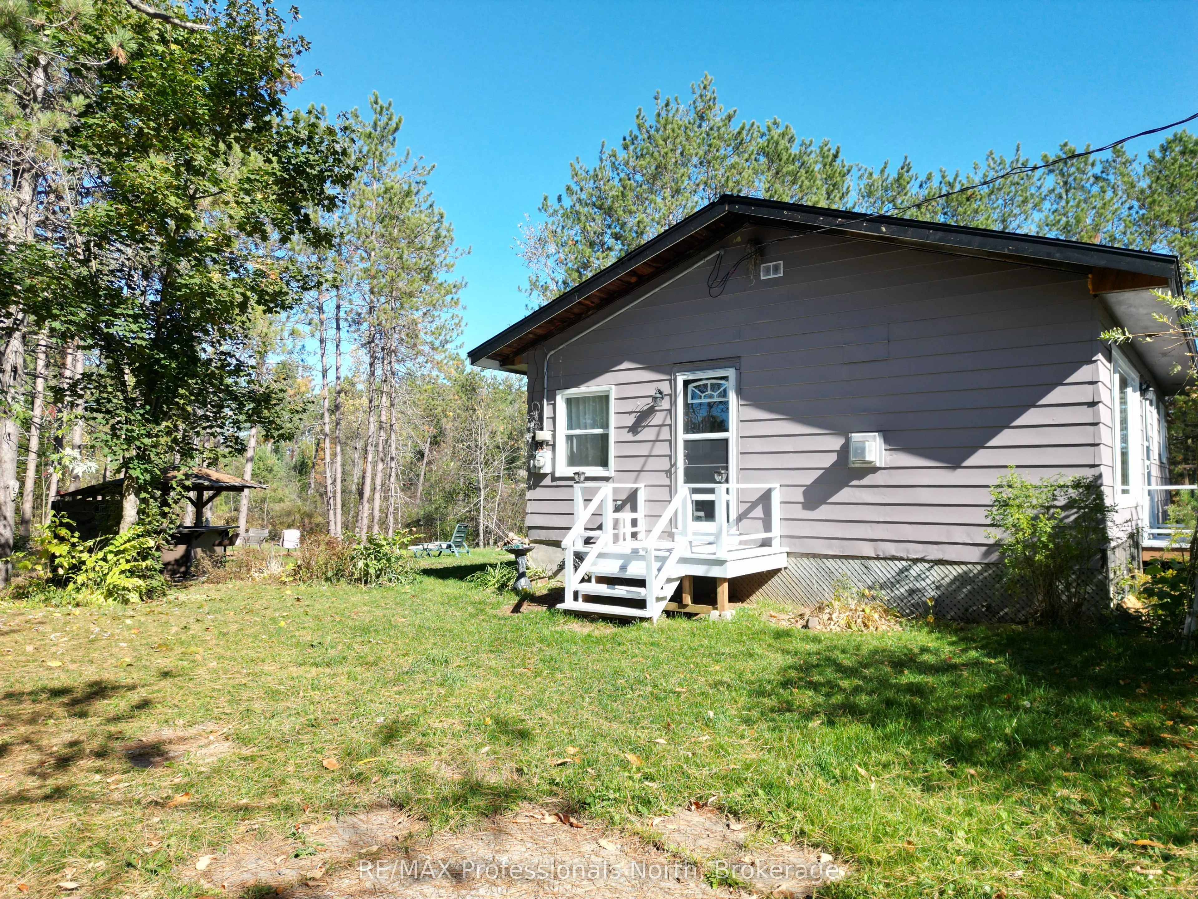 675 Galway Road
