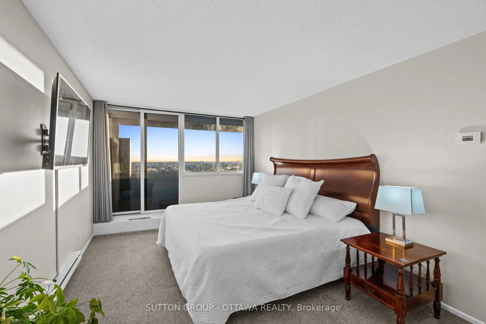 3360 Southgate Road, #2002