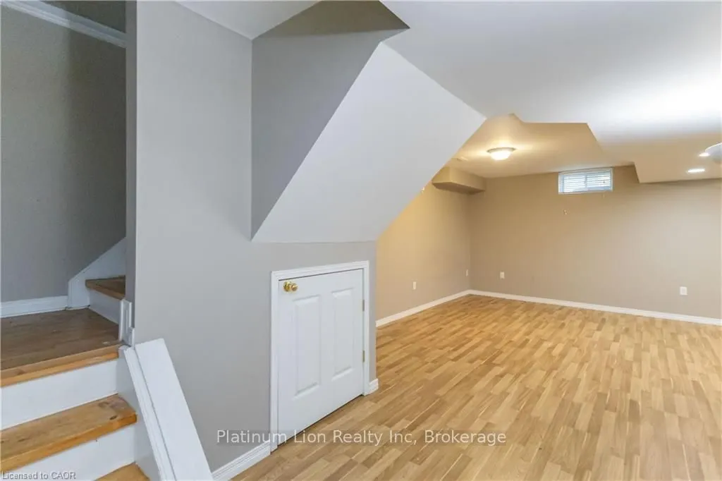 21 Axford Parkway