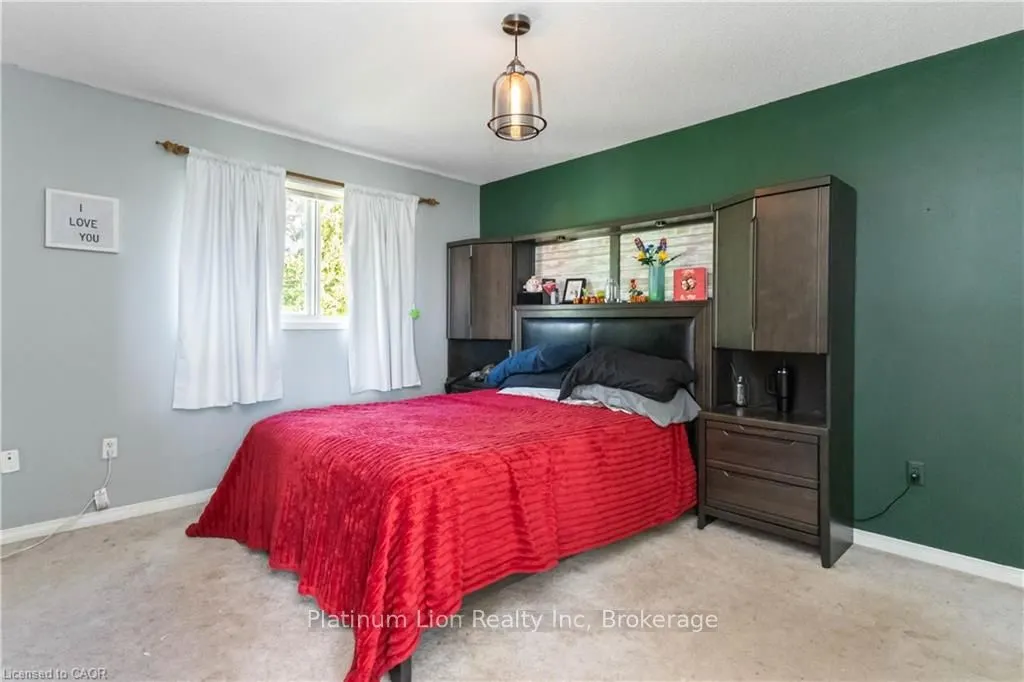 21 Axford Parkway