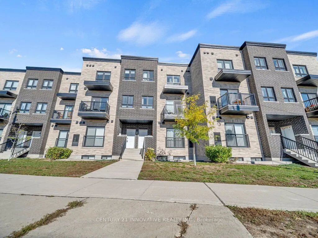 600 Victoria Street, #17