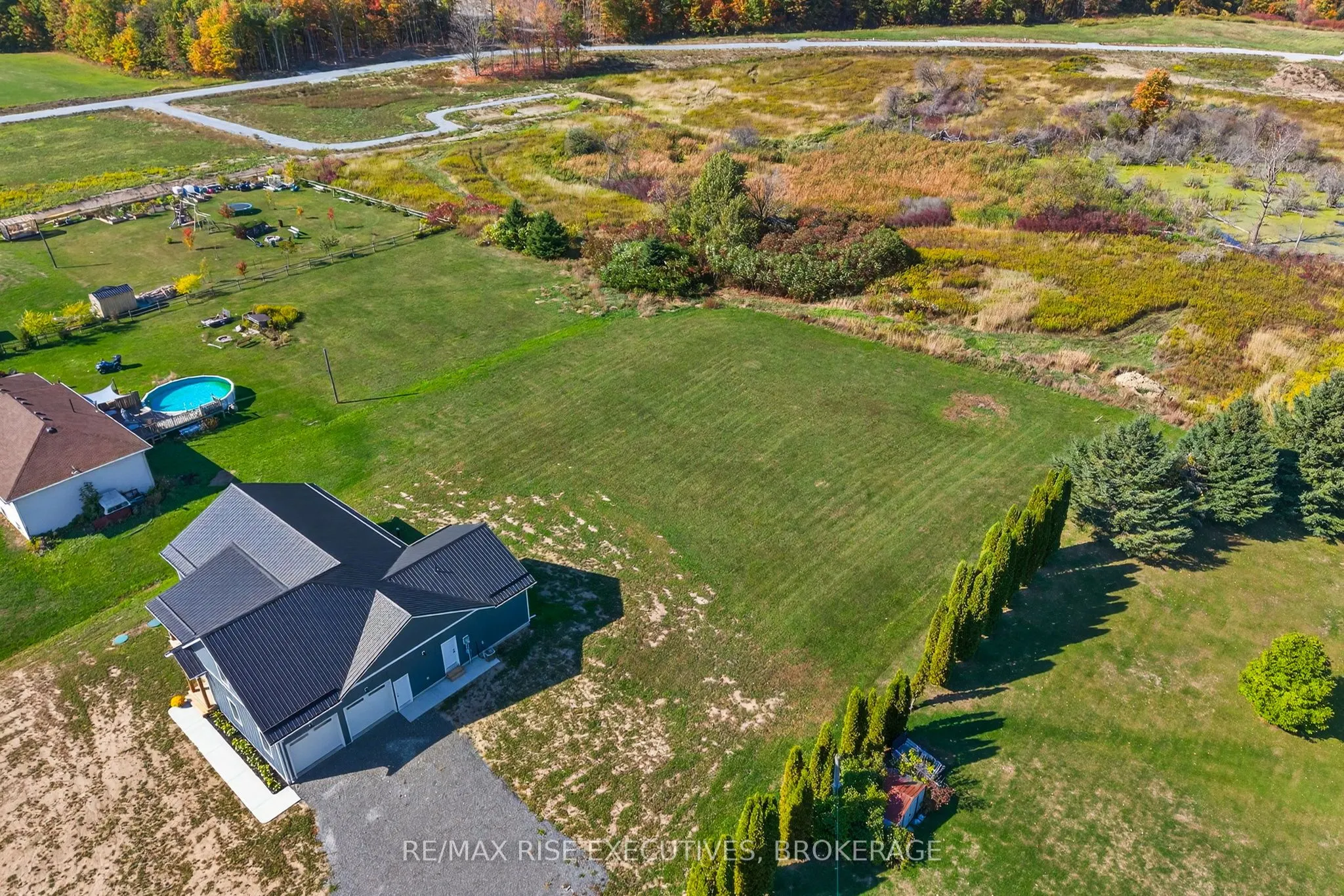 2206 Sands Road